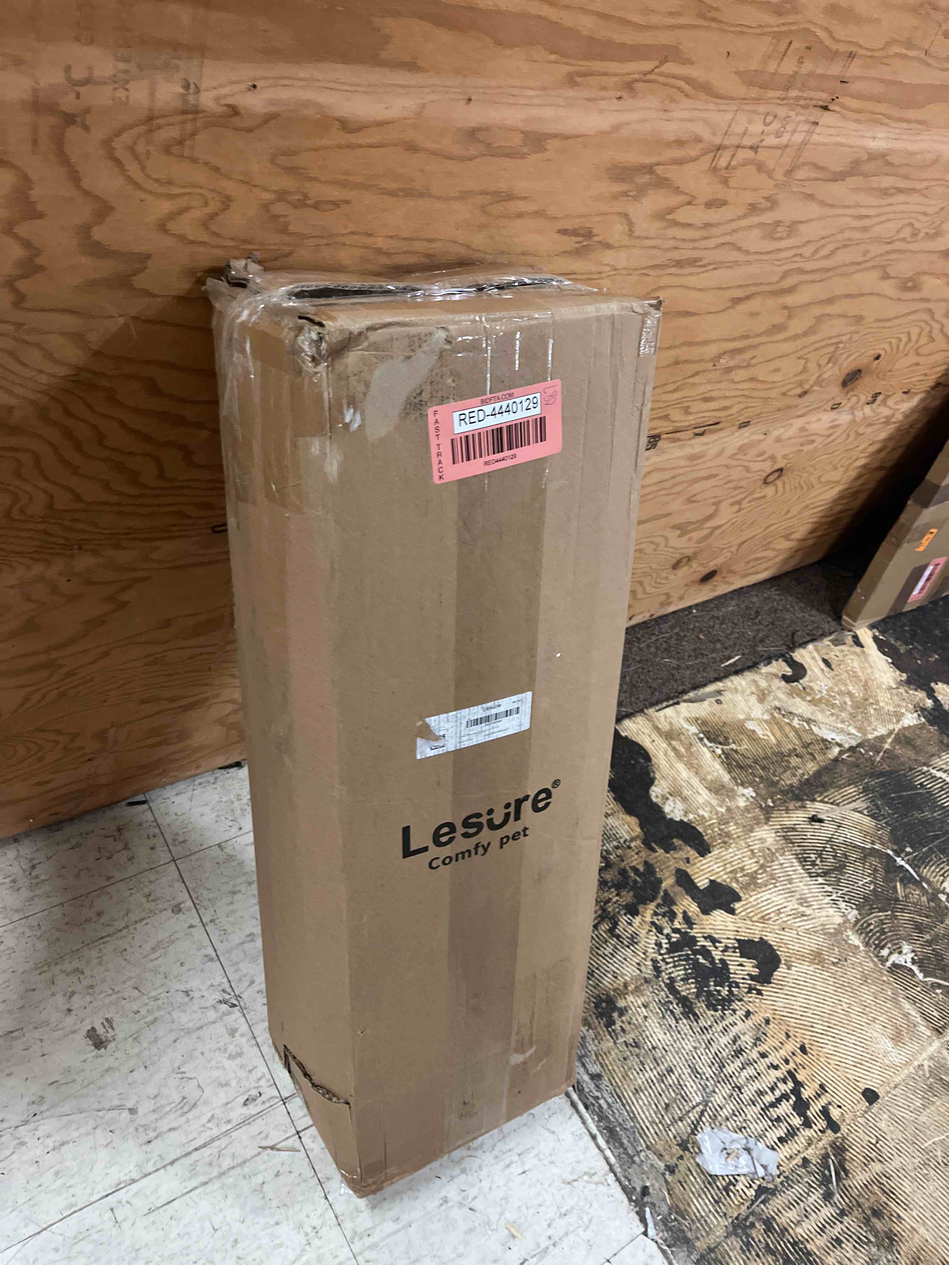 https://s3.amazonaws.com/lotting-images-prod/phillipi/RED4440129_1730890265196.jpeg