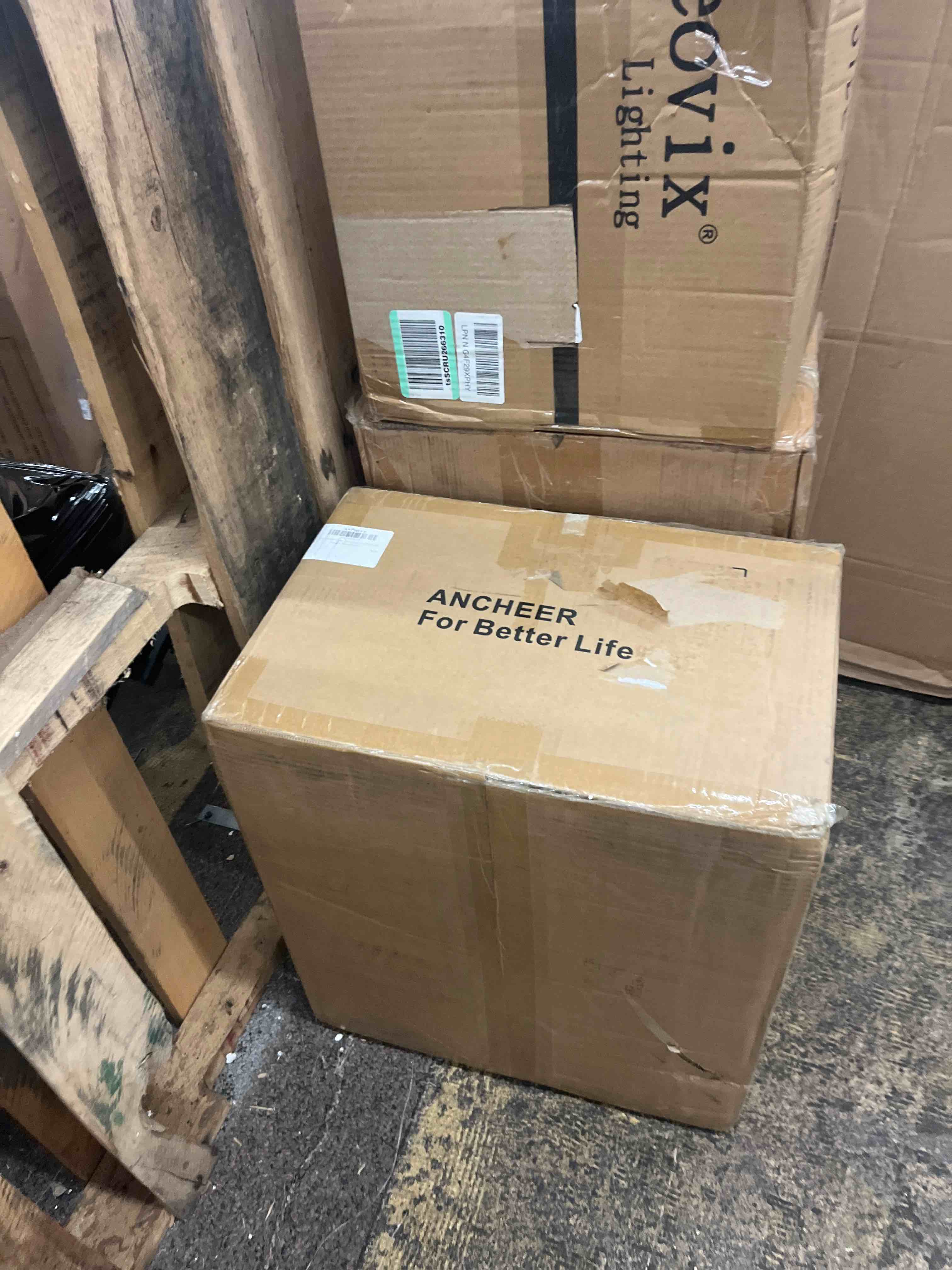 https://s3.amazonaws.com/lotting-images-prod/phillipi/RED4440196_1730997492491.jpeg