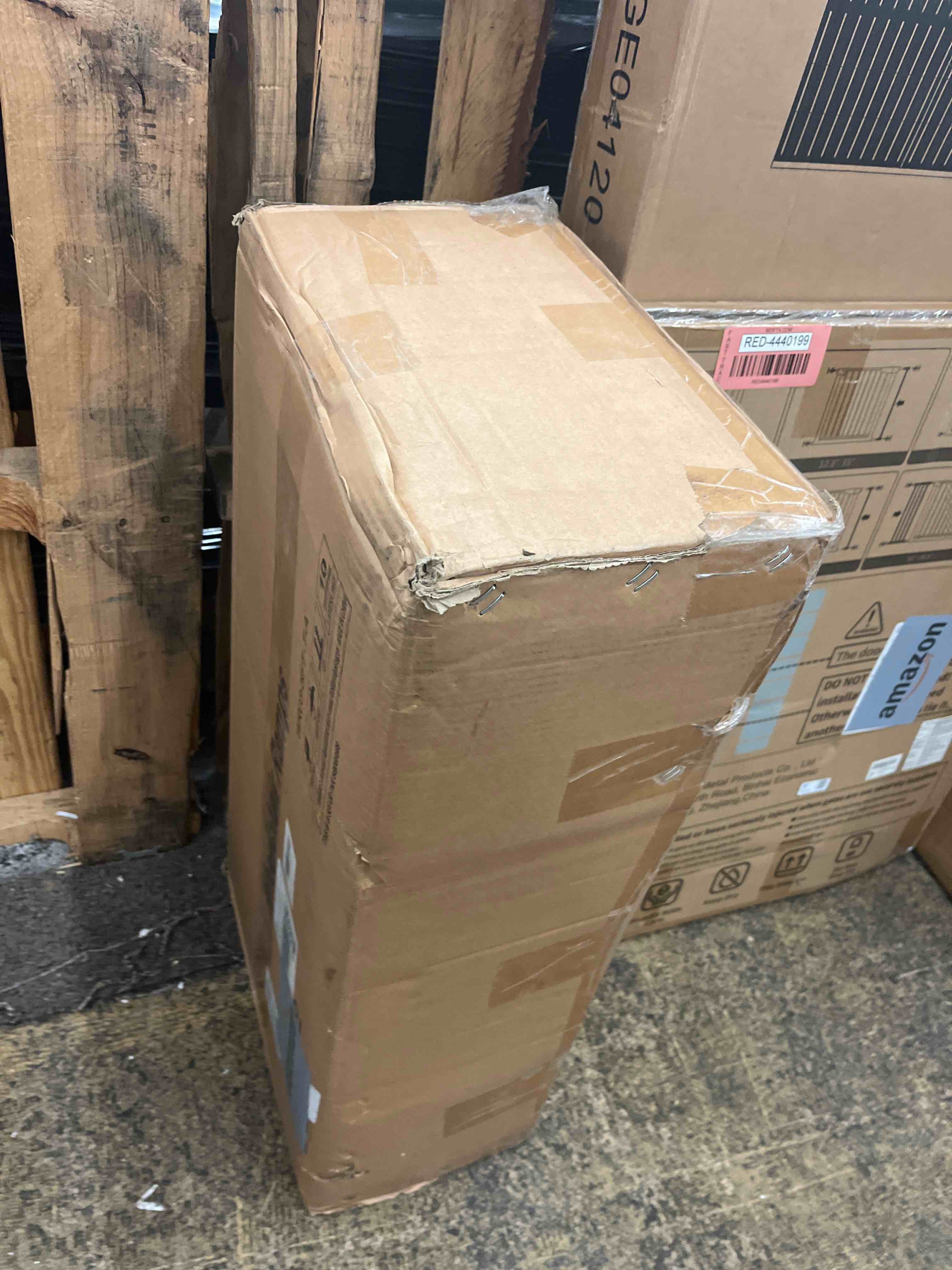 https://s3.amazonaws.com/lotting-images-prod/phillipi/RED4440200_1730997881914.jpeg
