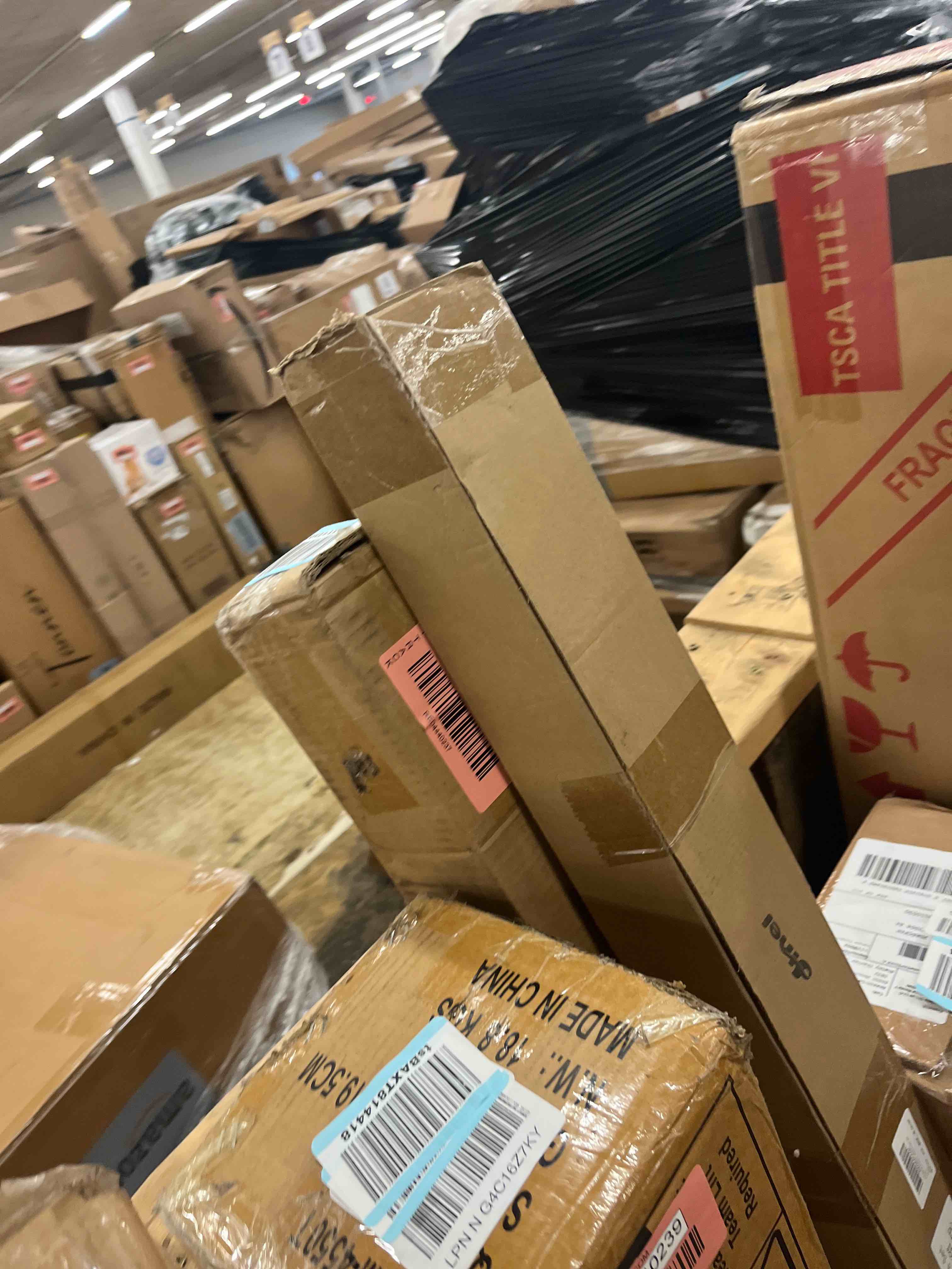 https://s3.amazonaws.com/lotting-images-prod/phillipi/RED4440206_1731001228820.jpeg