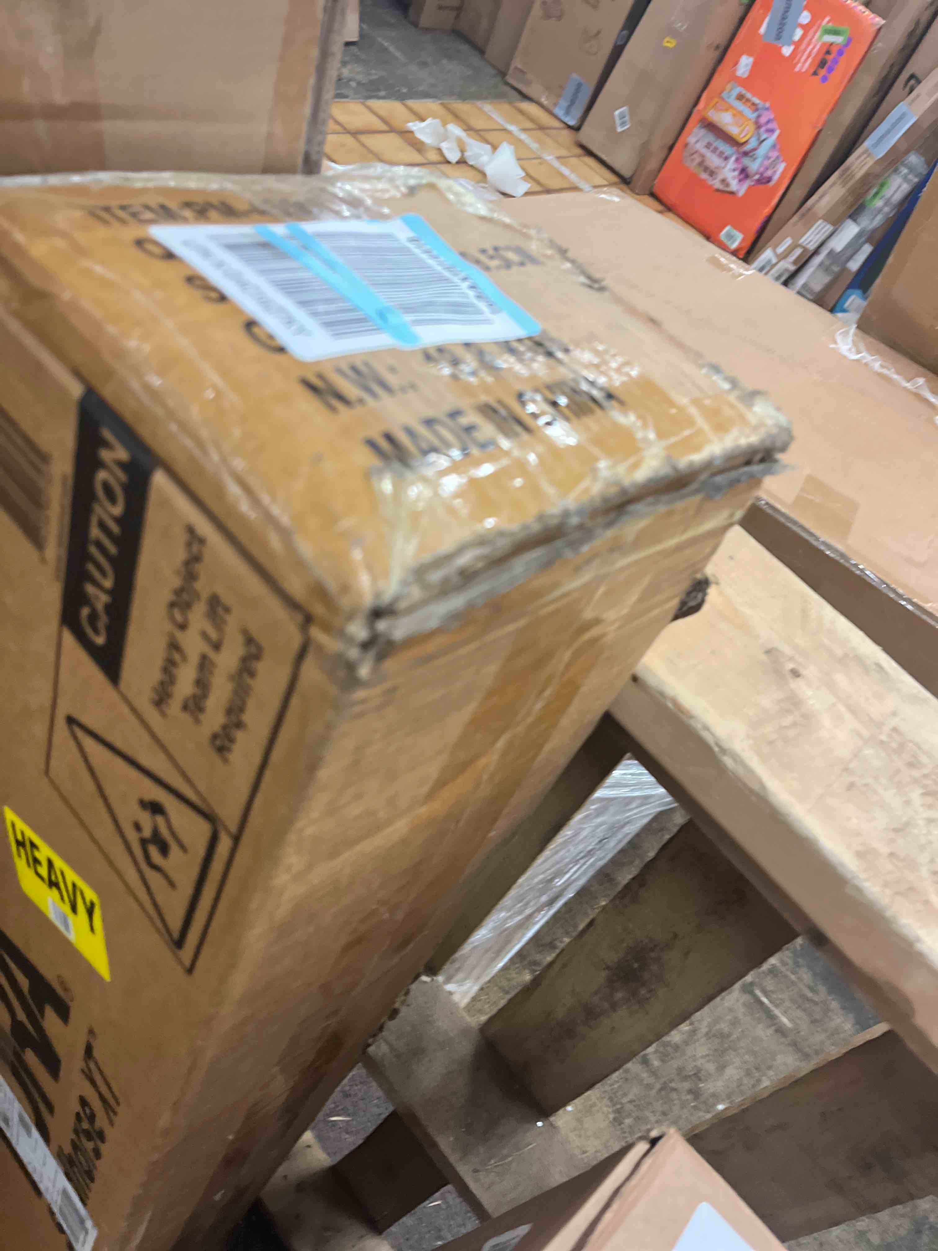 https://s3.amazonaws.com/lotting-images-prod/phillipi/RED4440239_1731001109044.jpeg