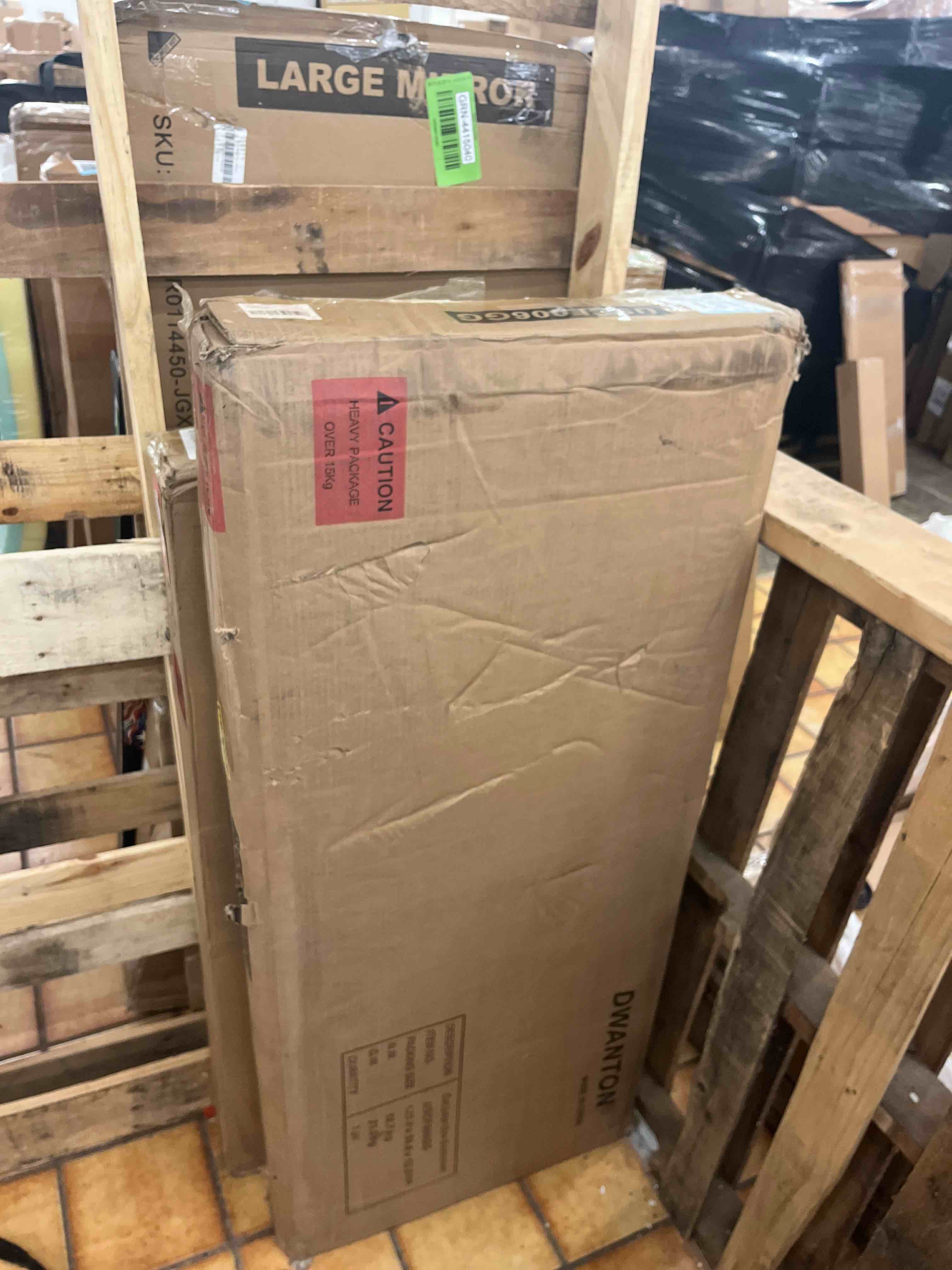 https://s3.amazonaws.com/lotting-images-prod/phillipi/RED4440245_1730999692077.jpeg