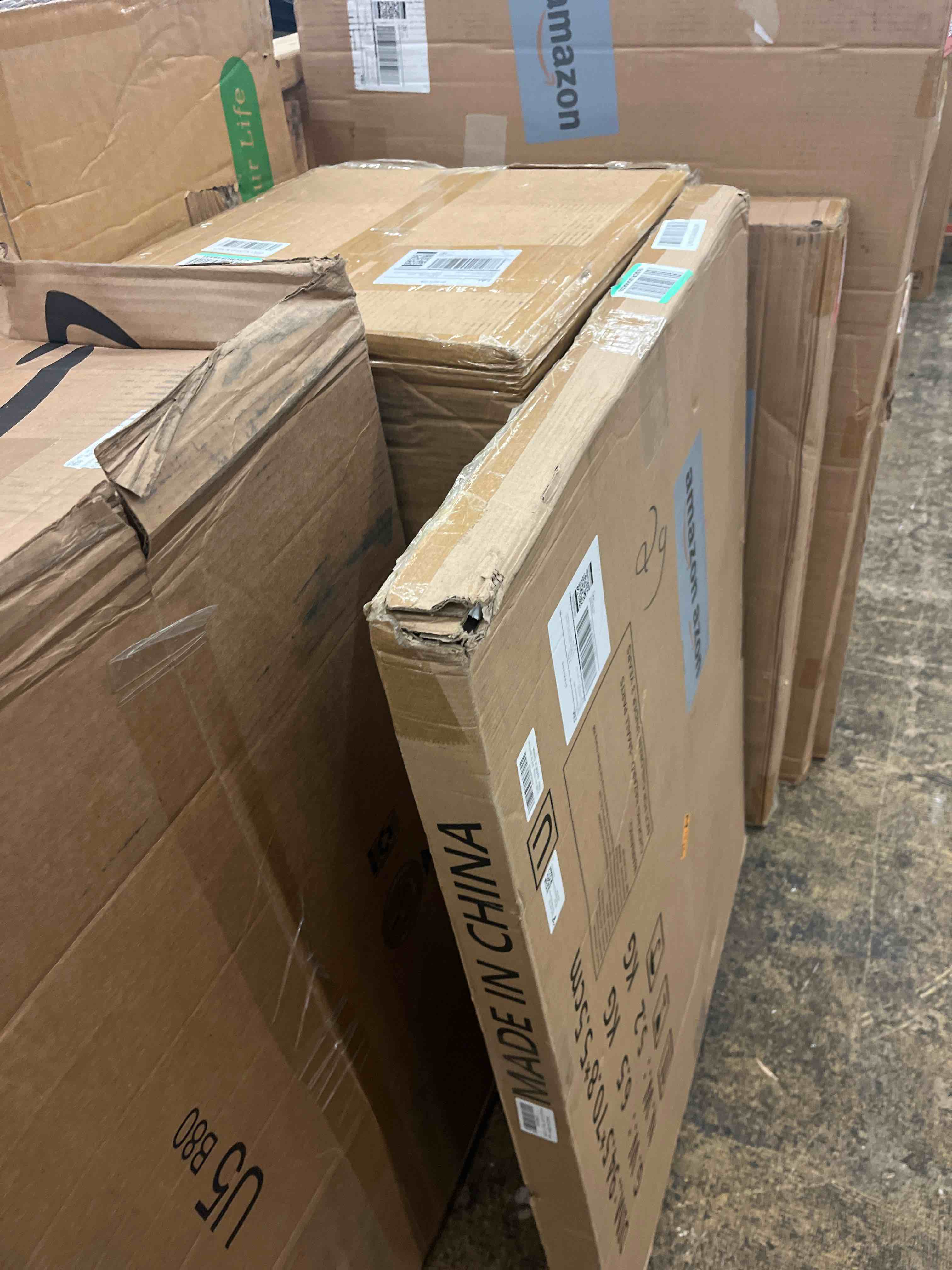 https://s3.amazonaws.com/lotting-images-prod/phillipi/RED4440269_1730999374495.jpeg