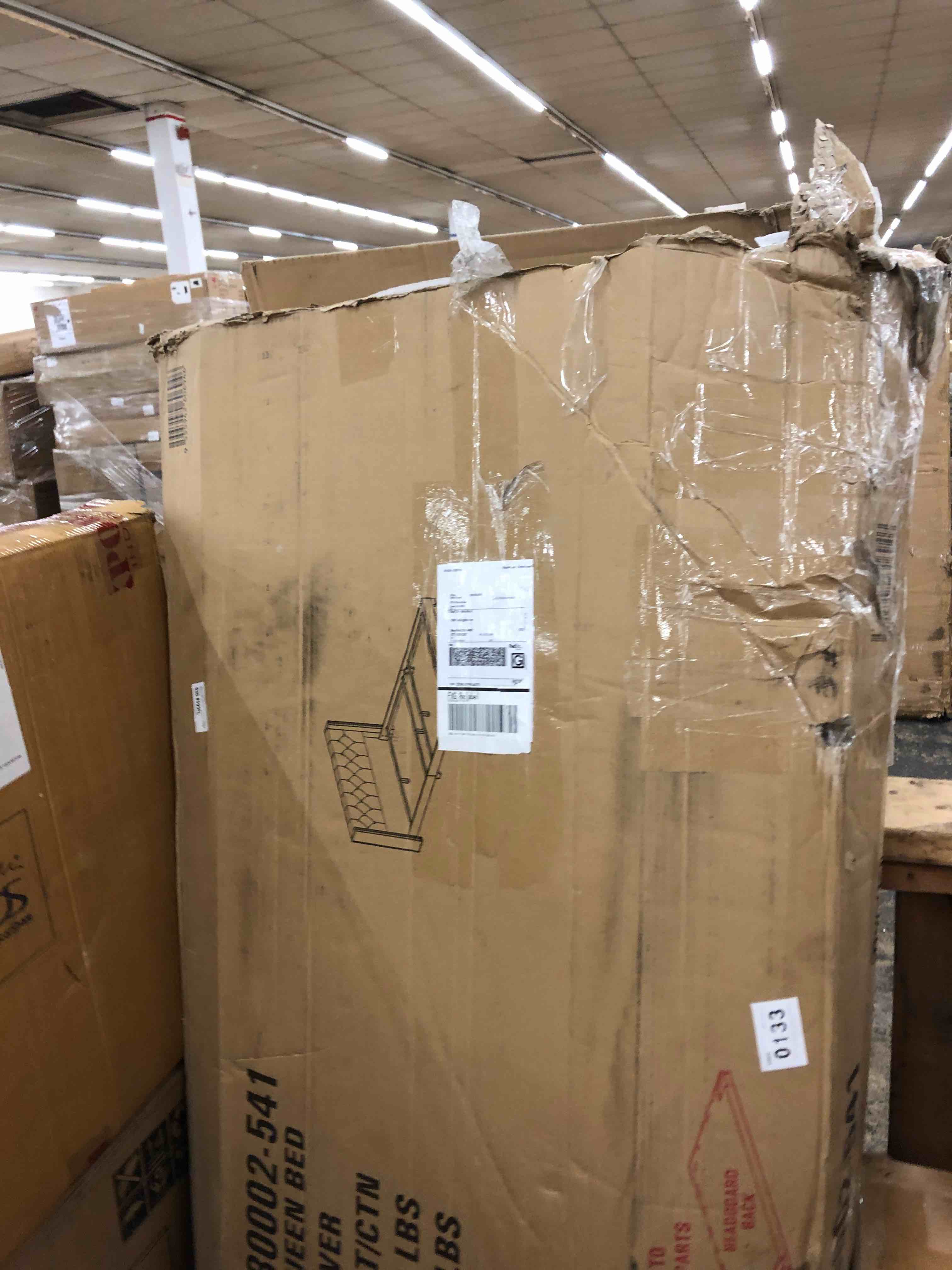 https://s3.amazonaws.com/lotting-images-prod/phillipi/RED4440984_1728400892962.jpeg
