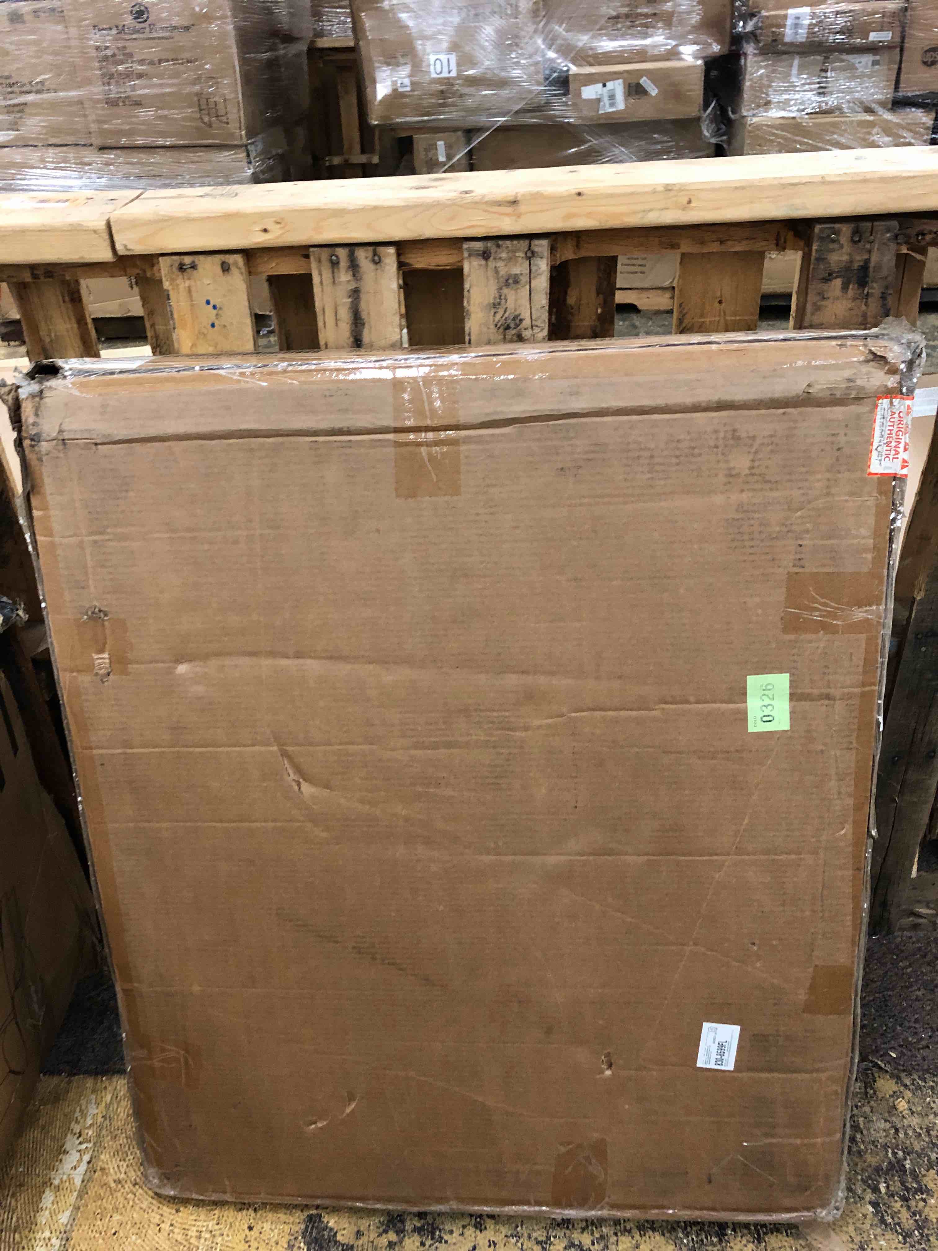 https://s3.amazonaws.com/lotting-images-prod/phillipi/RED4441186_1728915280455.jpeg