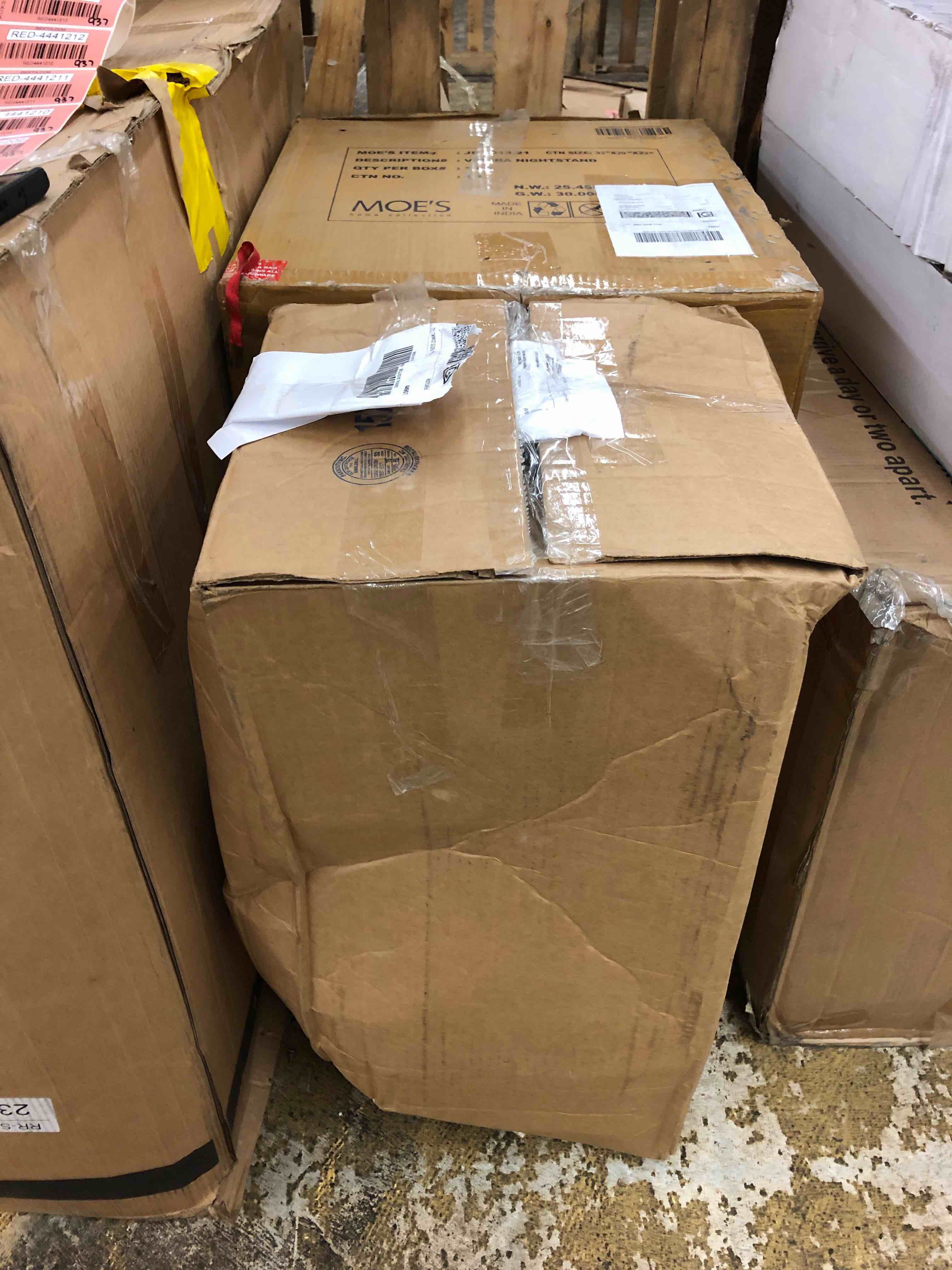 https://s3.amazonaws.com/lotting-images-prod/phillipi/RED4441197_1728924980472.jpeg