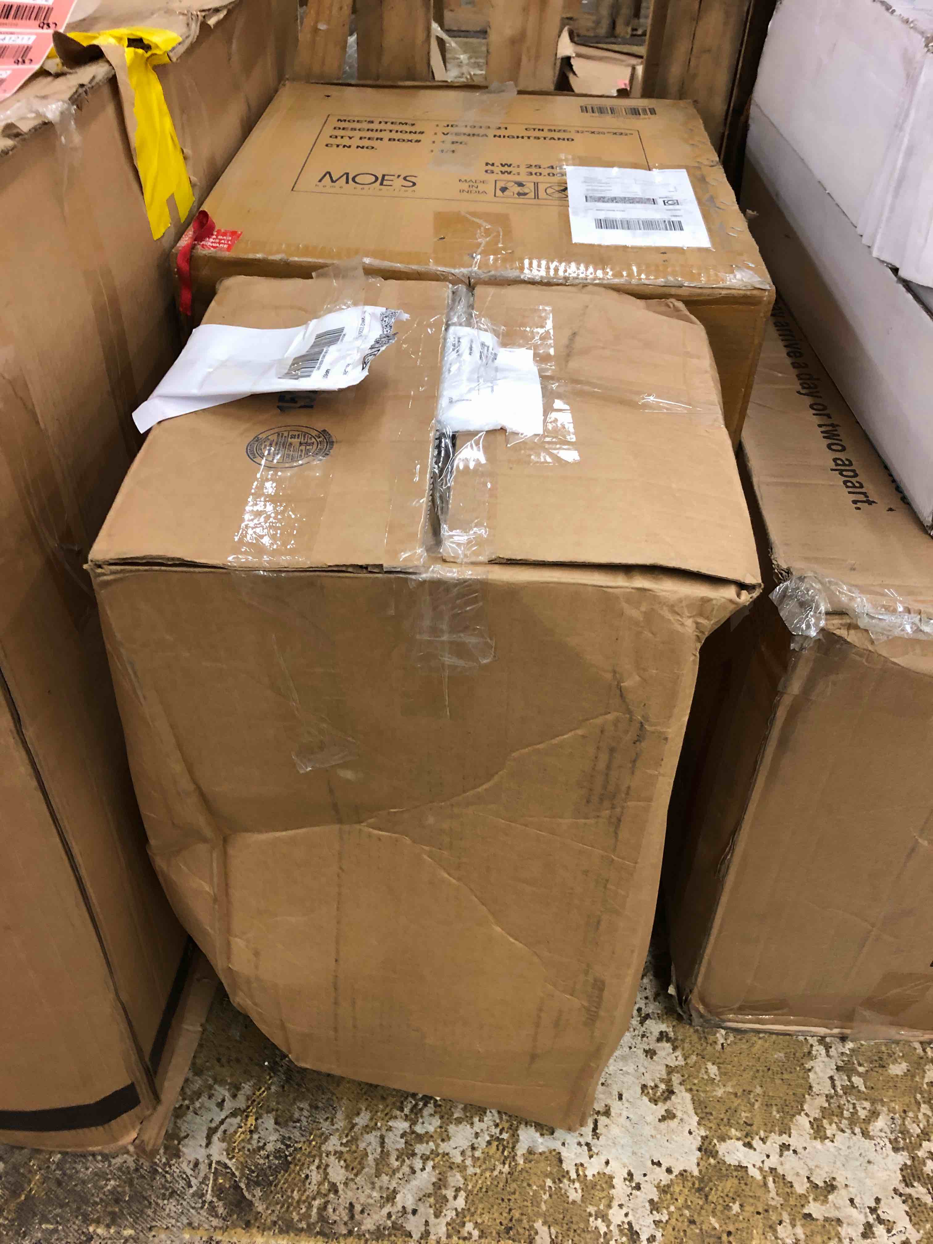 https://s3.amazonaws.com/lotting-images-prod/phillipi/RED4441197_1728924985301.jpeg