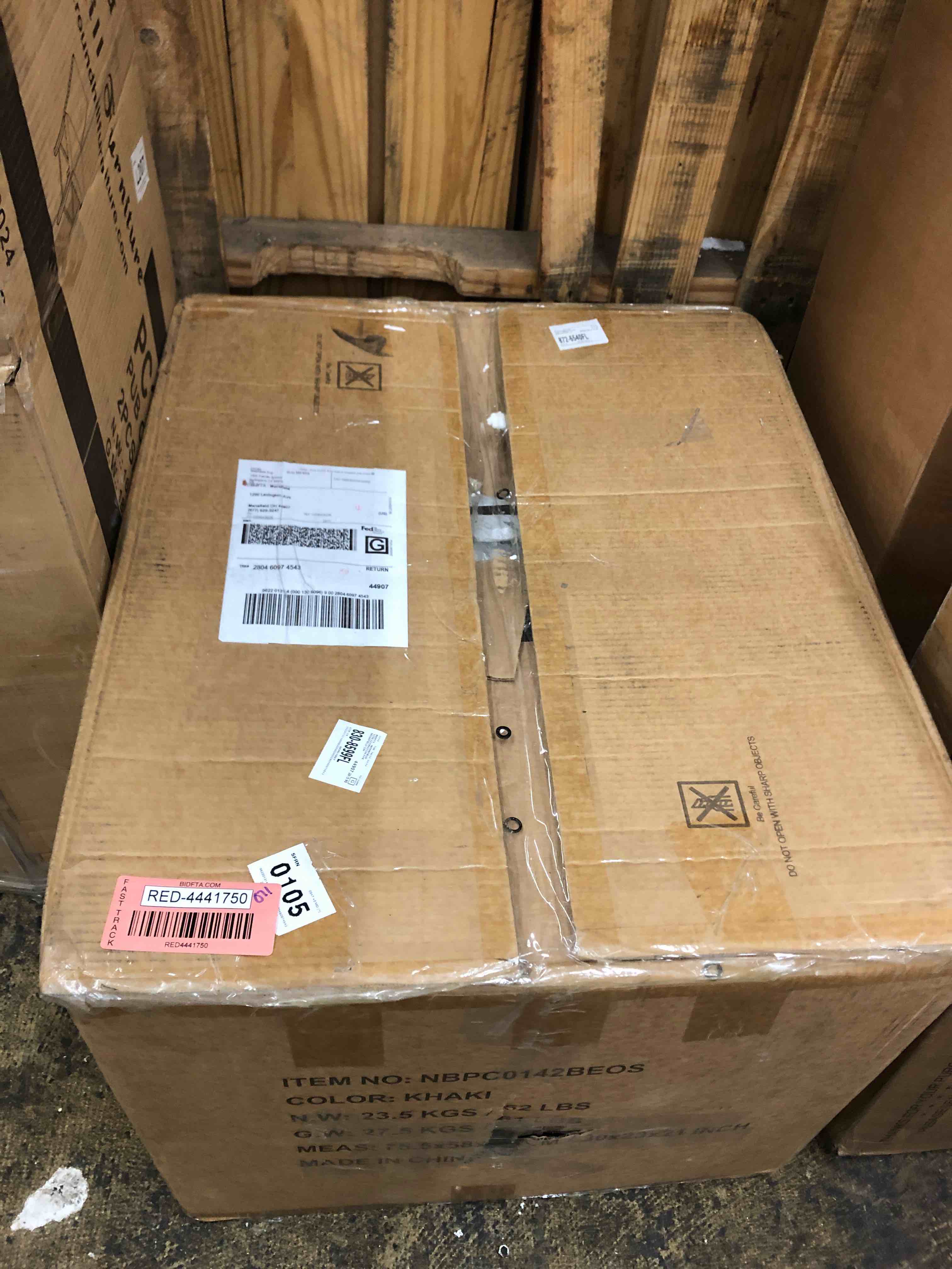 https://s3.amazonaws.com/lotting-images-prod/phillipi/RED4441750_1730471556667.jpeg