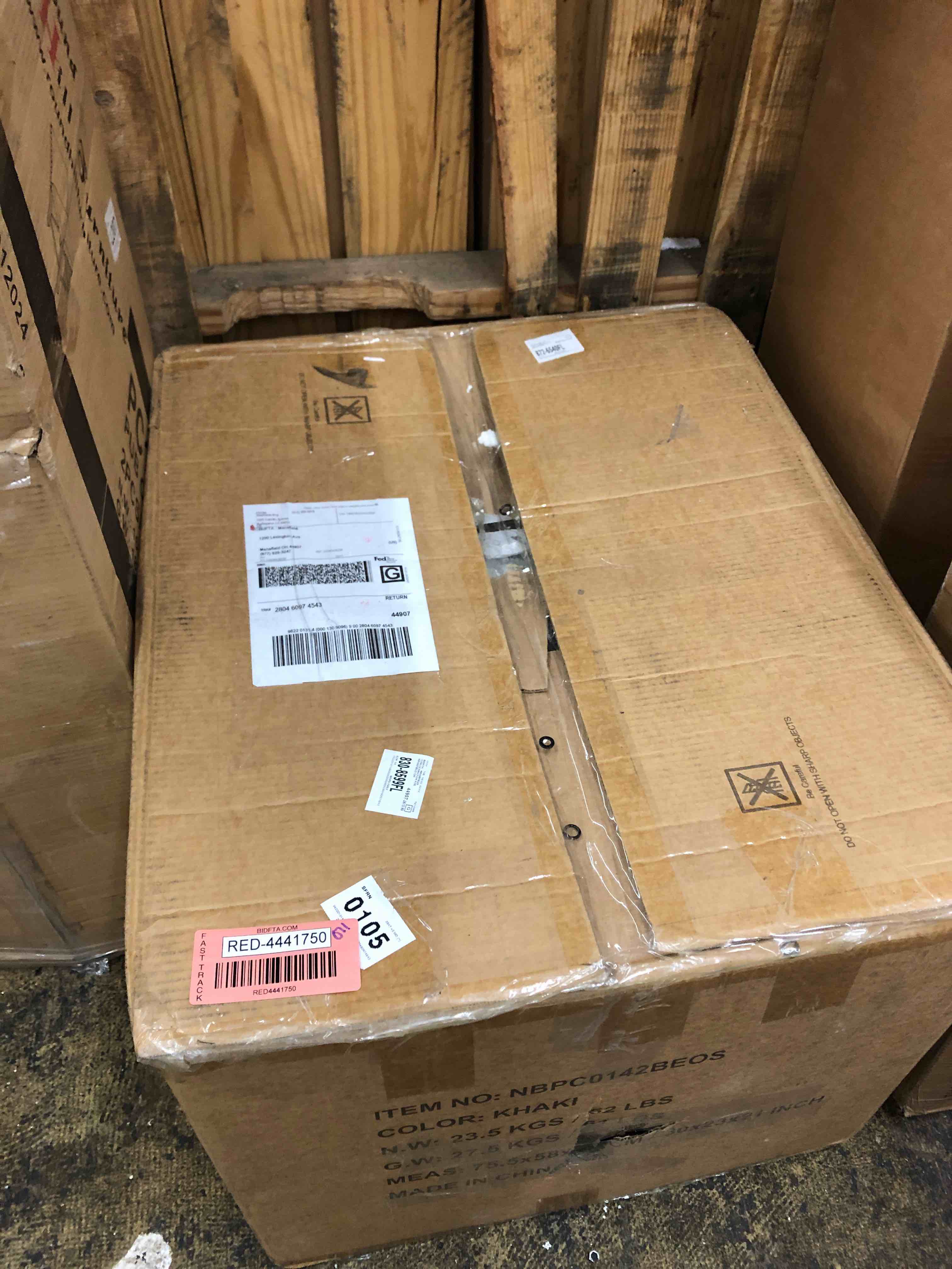 https://s3.amazonaws.com/lotting-images-prod/phillipi/RED4441750_1730471558038.jpeg