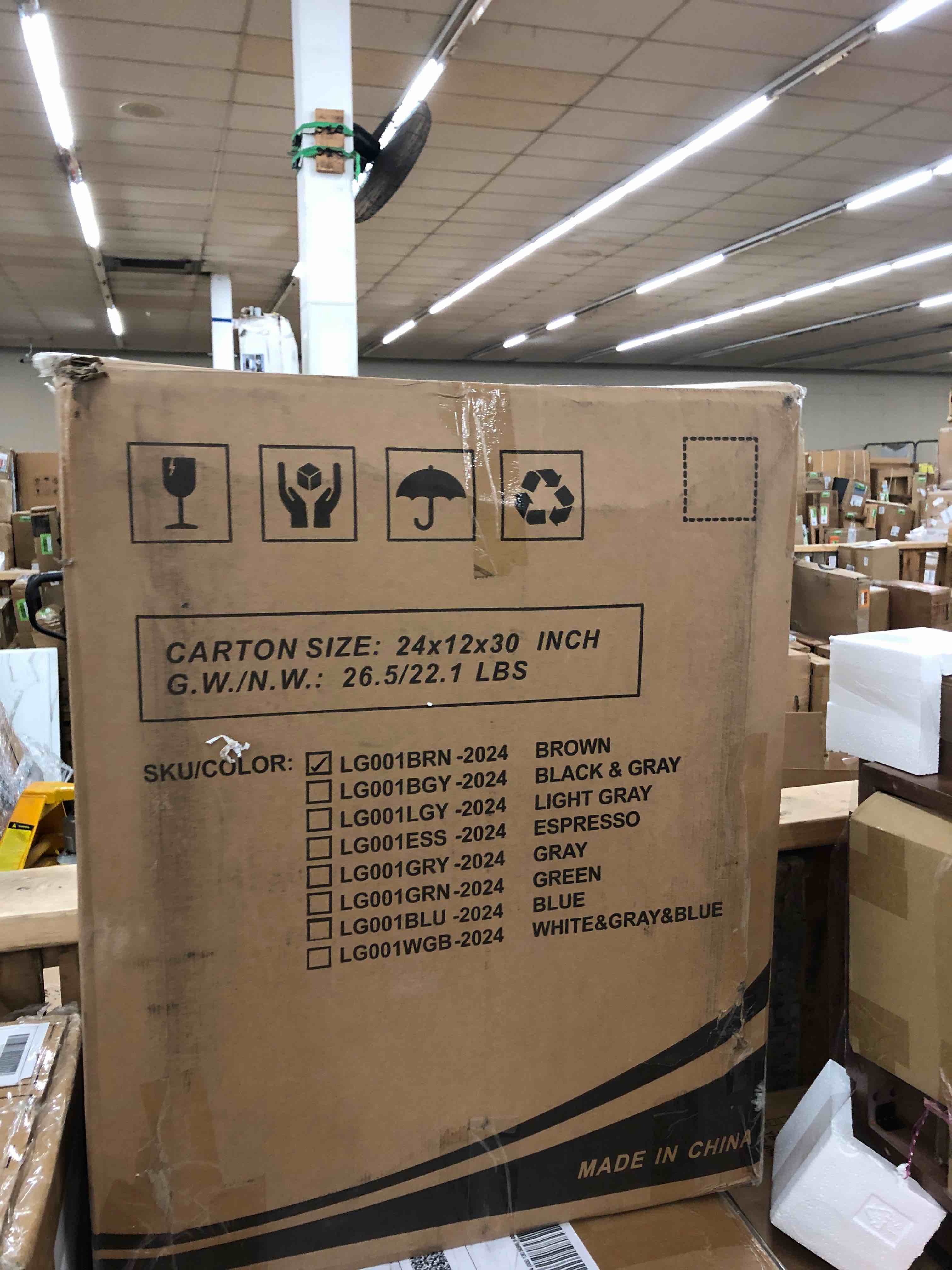 https://s3.amazonaws.com/lotting-images-prod/phillipi/RED4446619_1721875686683.jpeg