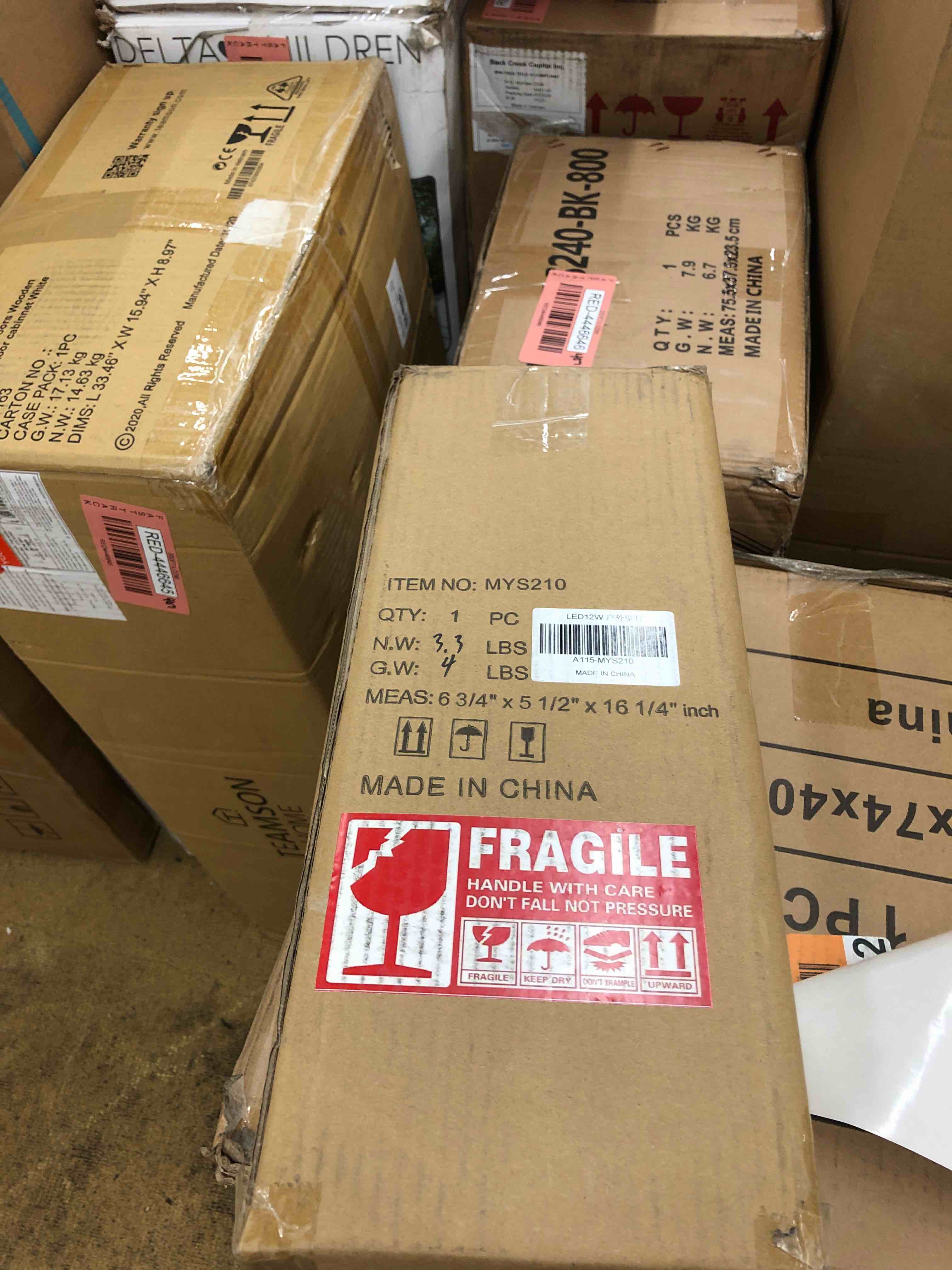https://s3.amazonaws.com/lotting-images-prod/phillipi/RED4446650_1721881098917.jpeg