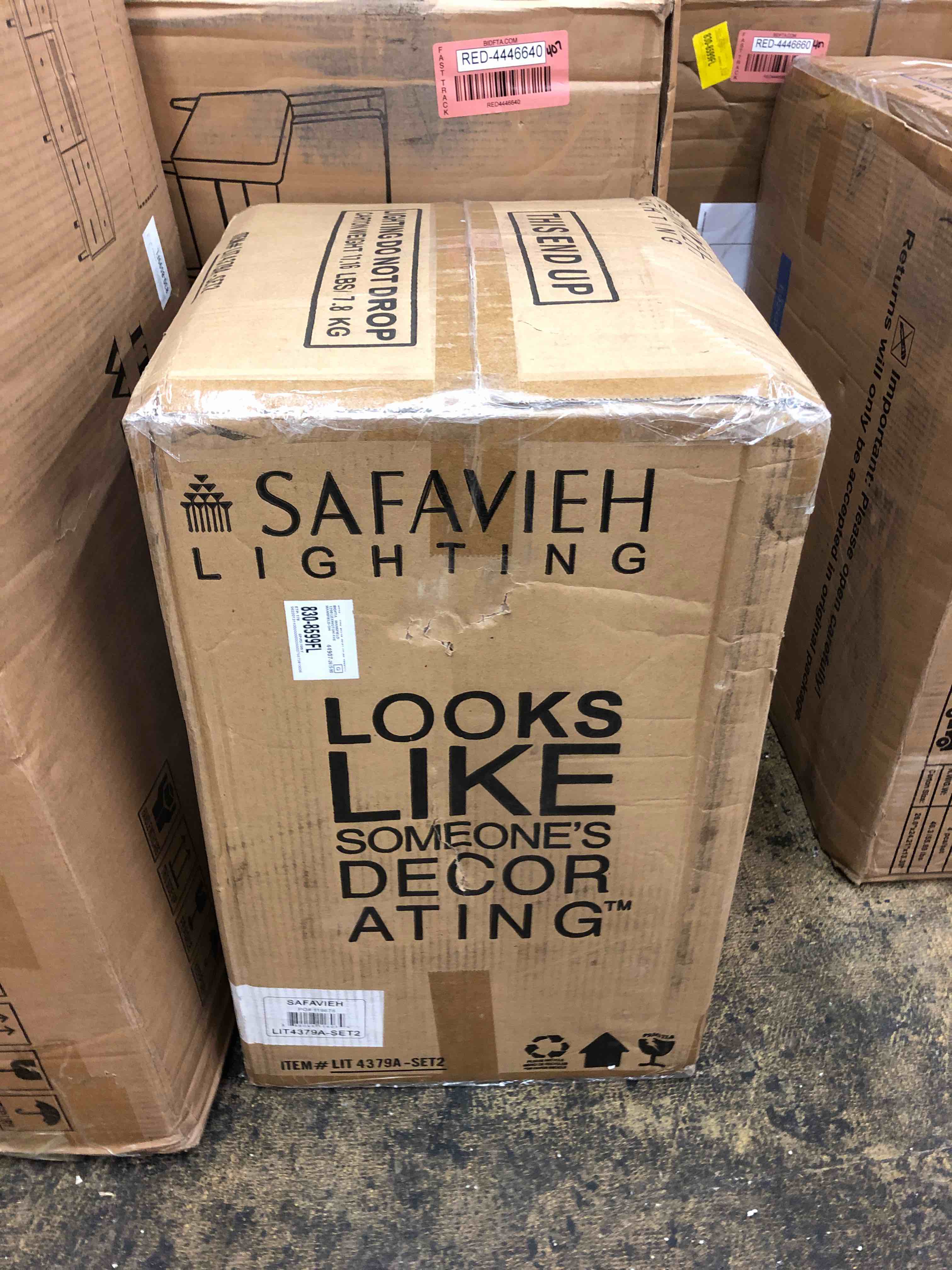 https://s3.amazonaws.com/lotting-images-prod/phillipi/RED4446664_1721911400076.jpeg