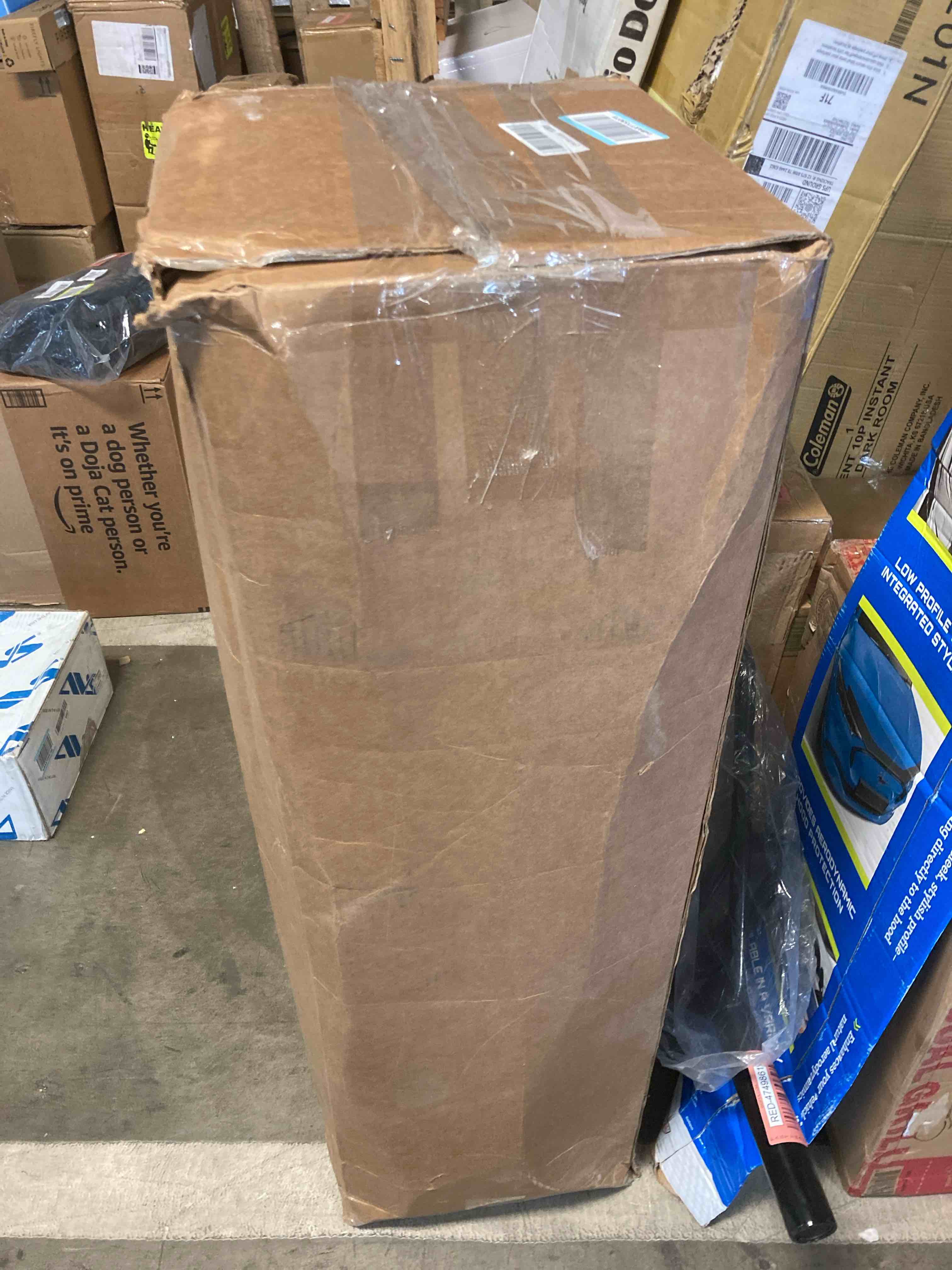 https://s3.amazonaws.com/lotting-images-prod/phillipi/RED4749857_1702668879948.jpeg