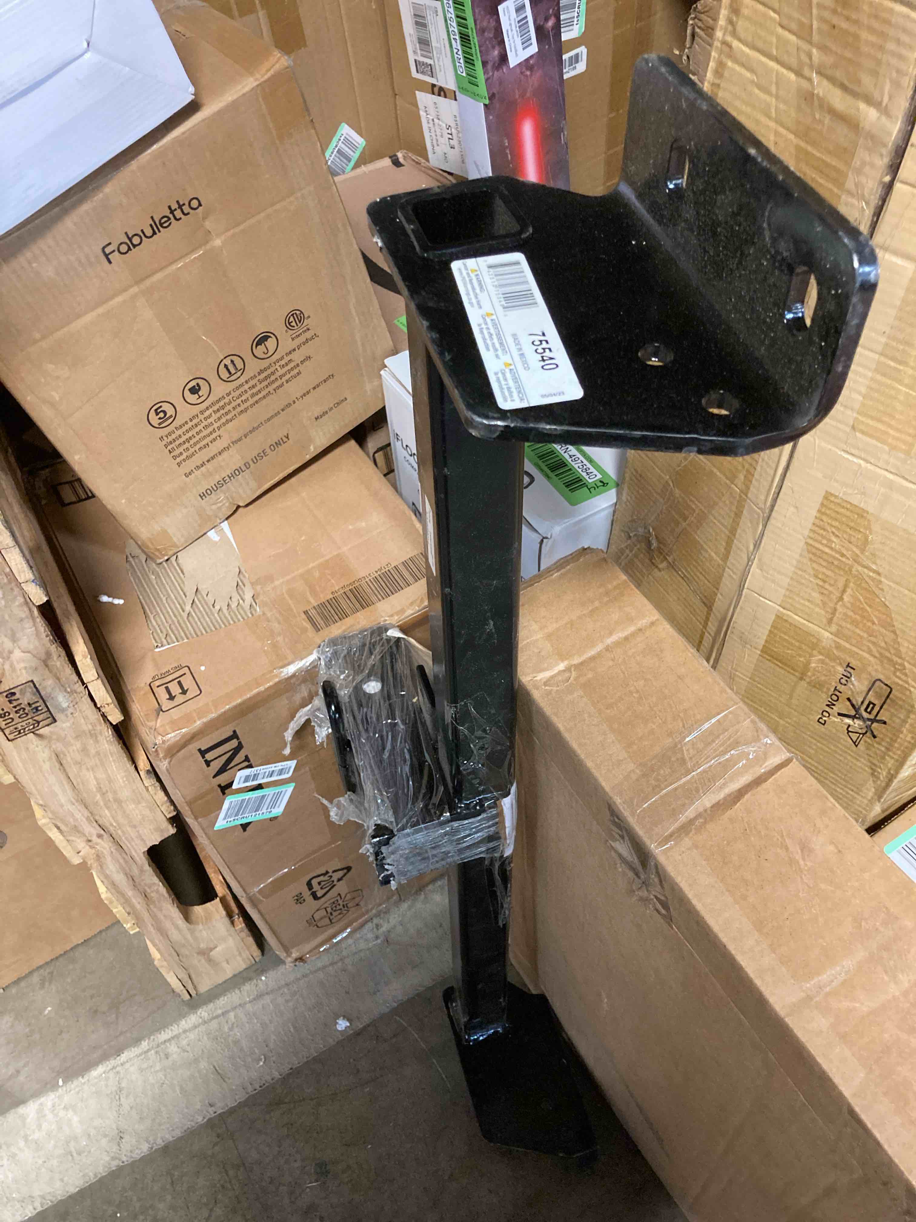 https://s3.amazonaws.com/lotting-images-prod/phillipi/RED4749862_1702665997693.jpeg