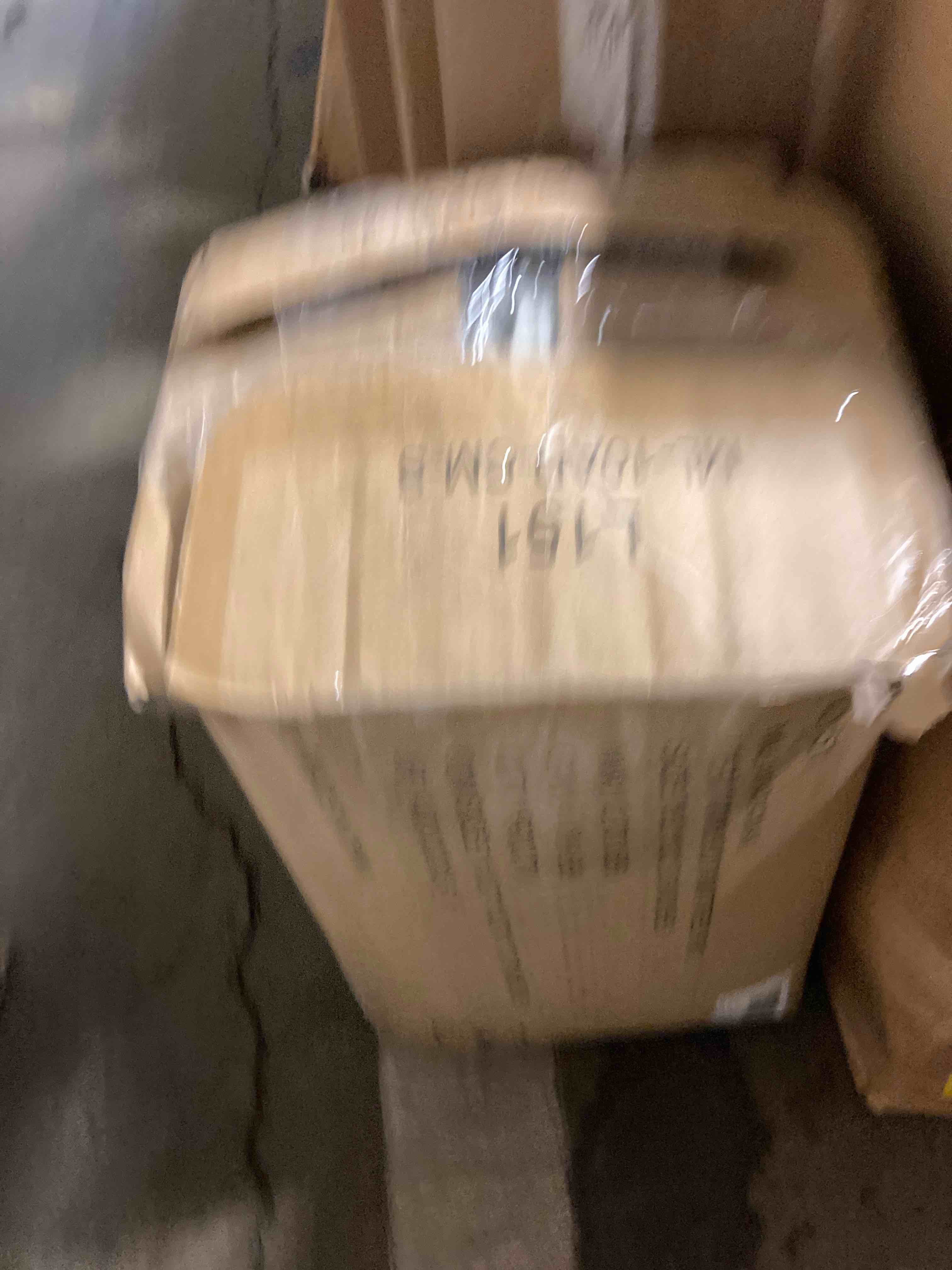 https://s3.amazonaws.com/lotting-images-prod/phillipi/RED4750309_1703795050419.jpeg