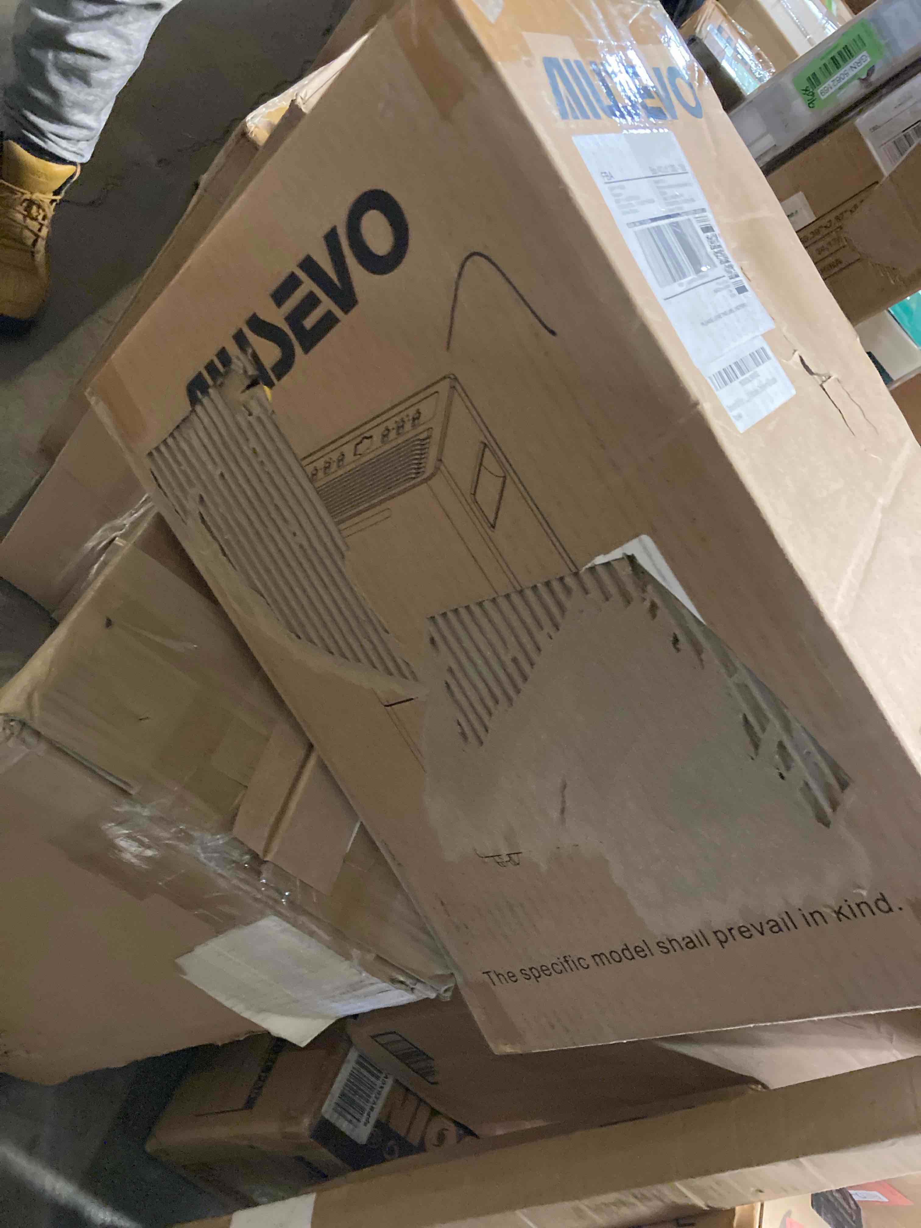 https://s3.amazonaws.com/lotting-images-prod/phillipi/RED4750312_1703793673941.jpeg