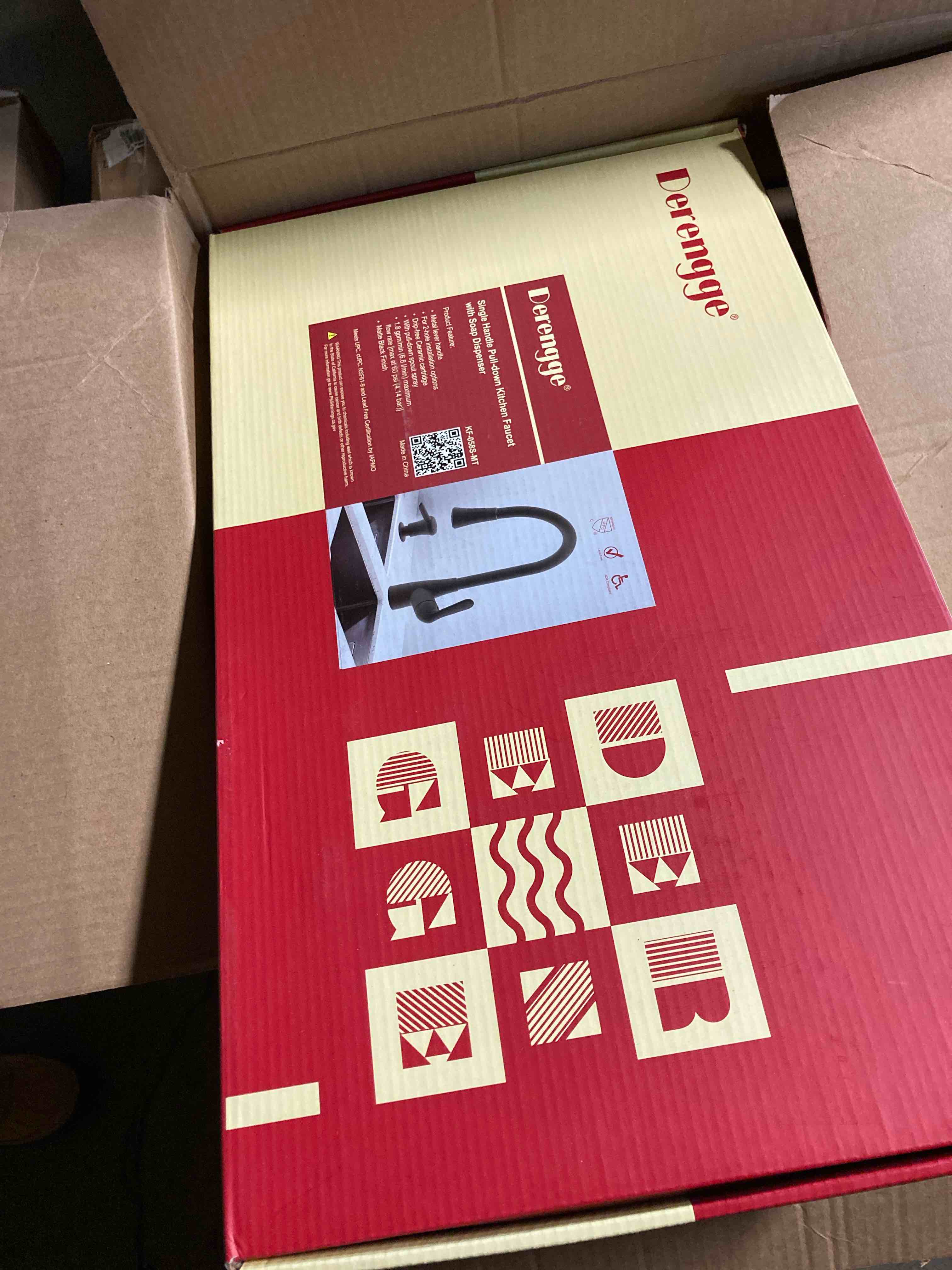 https://s3.amazonaws.com/lotting-images-prod/phillipi/RED4750316_1703792870356.jpeg