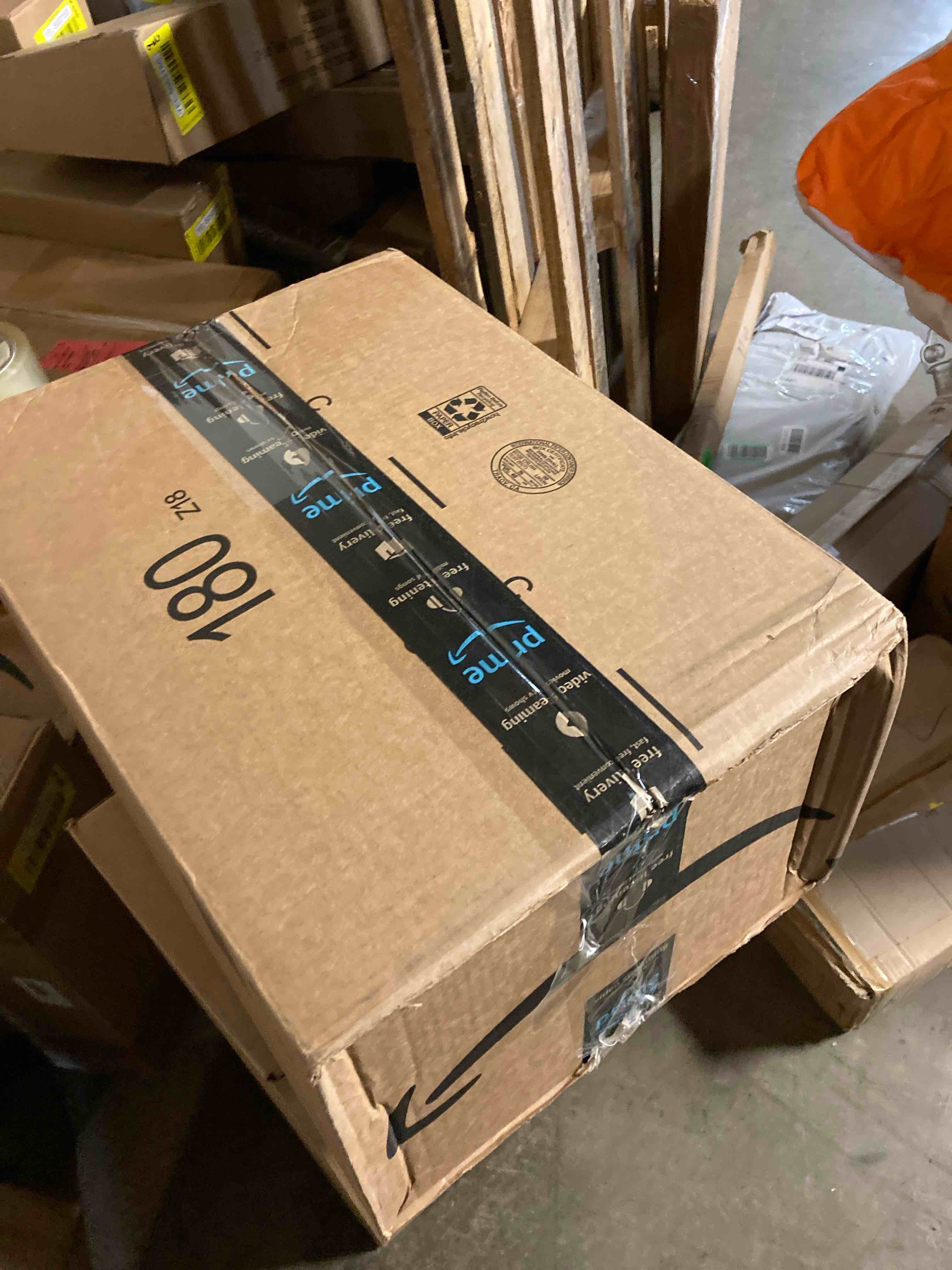 https://s3.amazonaws.com/lotting-images-prod/phillipi/RED4750322_1703791797899.jpeg