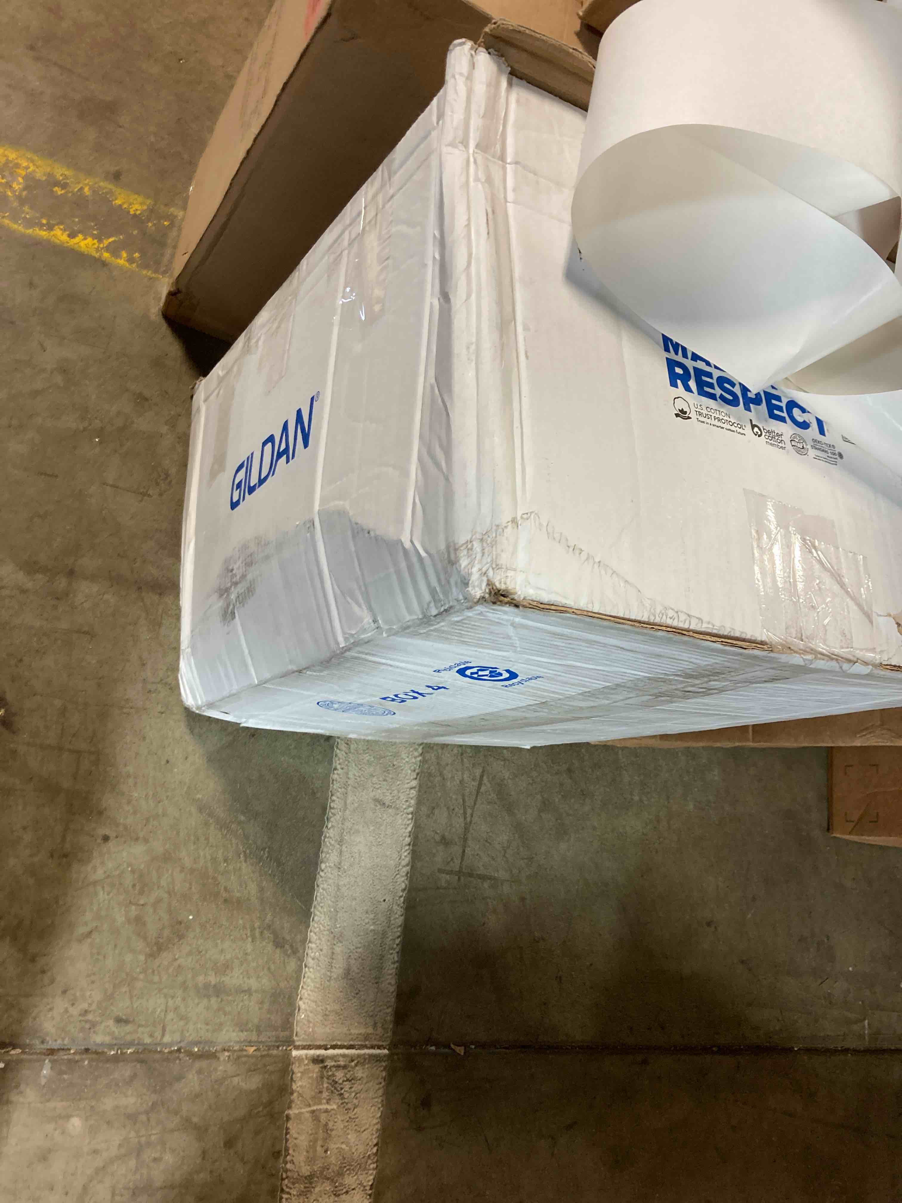 https://s3.amazonaws.com/lotting-images-prod/phillipi/RED4750436_1704388546065.jpeg