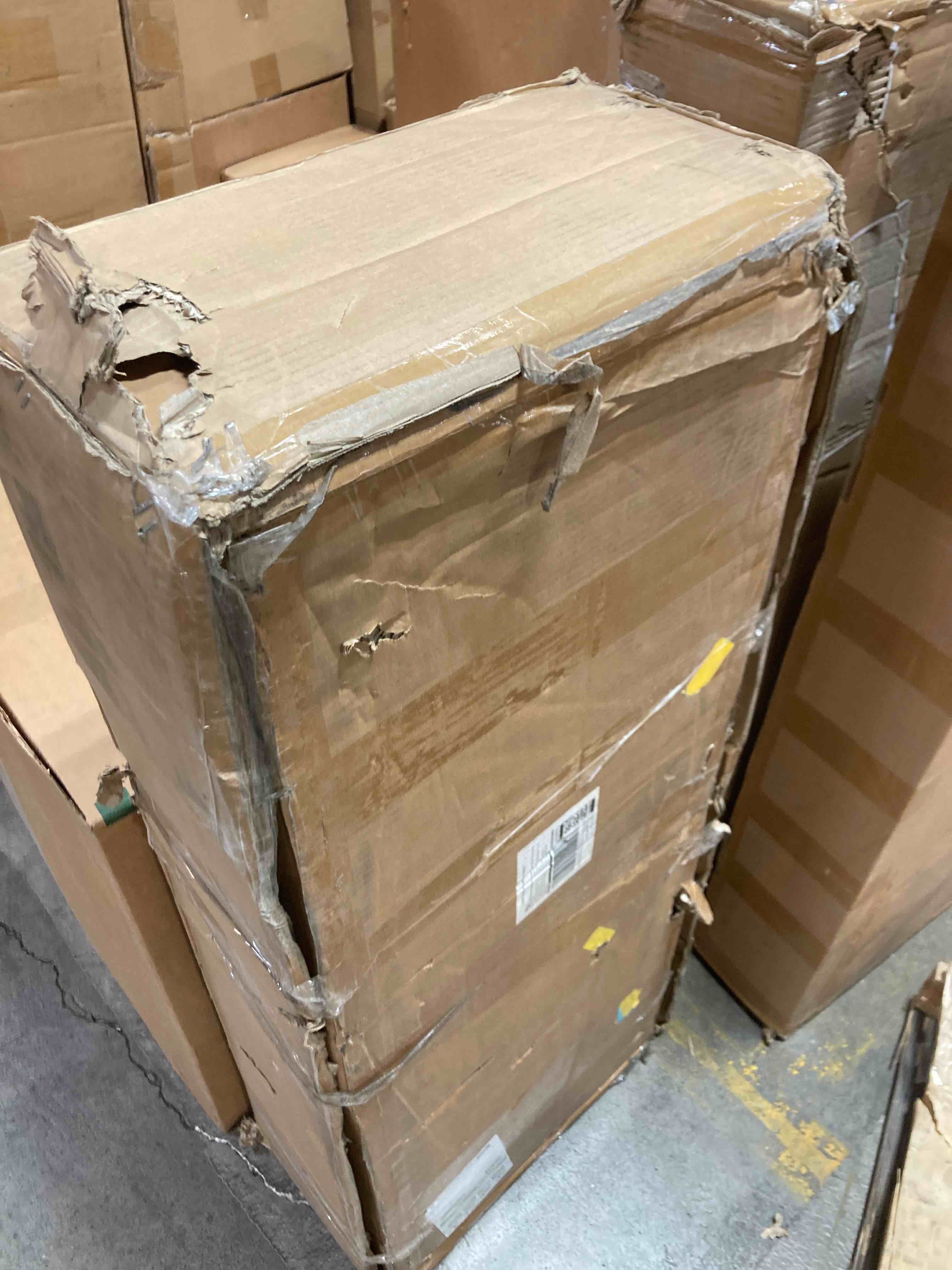 https://s3.amazonaws.com/lotting-images-prod/phillipi/RED4750716_1704733761546.jpeg