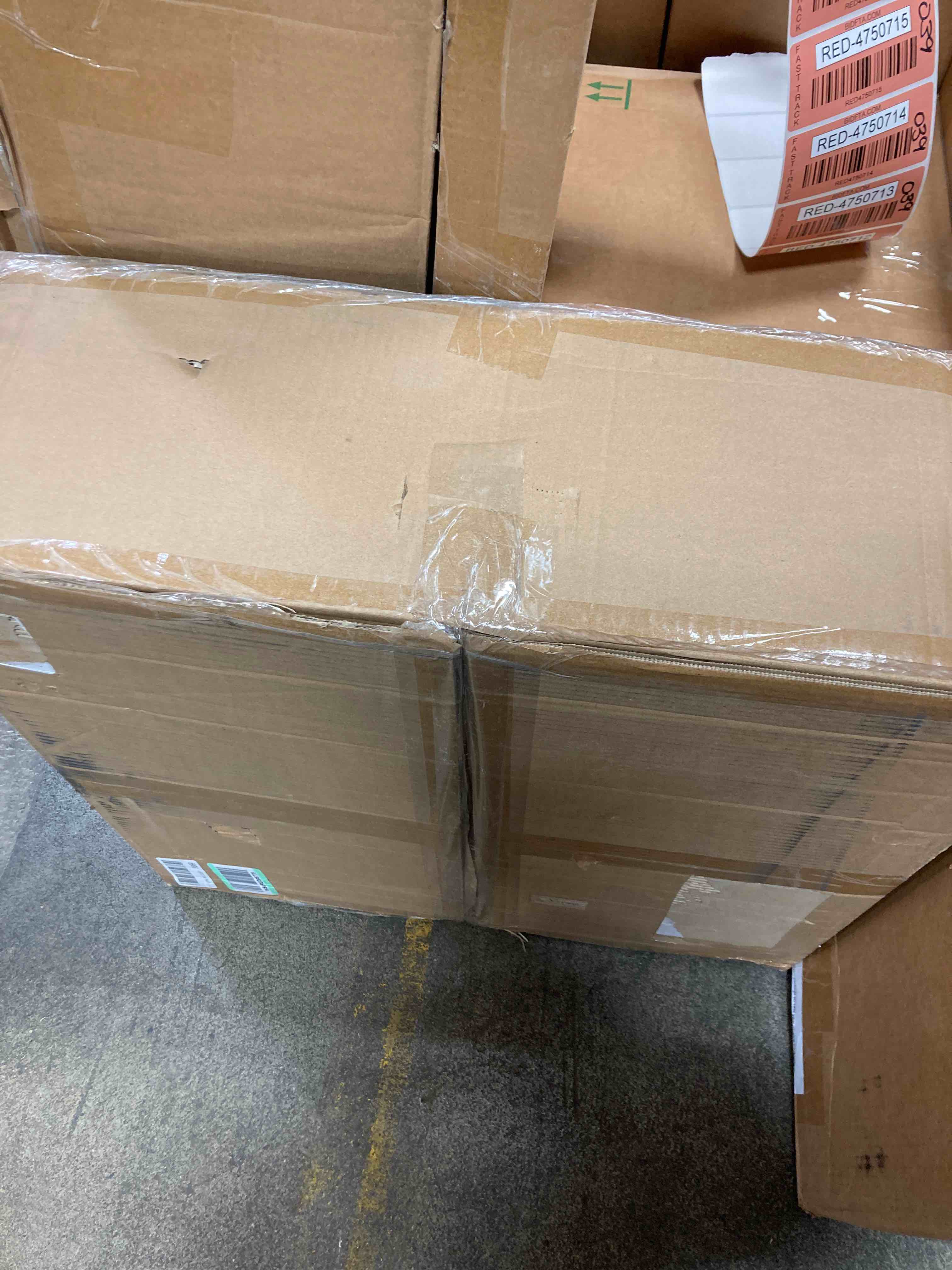https://s3.amazonaws.com/lotting-images-prod/phillipi/RED4750723_1704732874370.jpeg