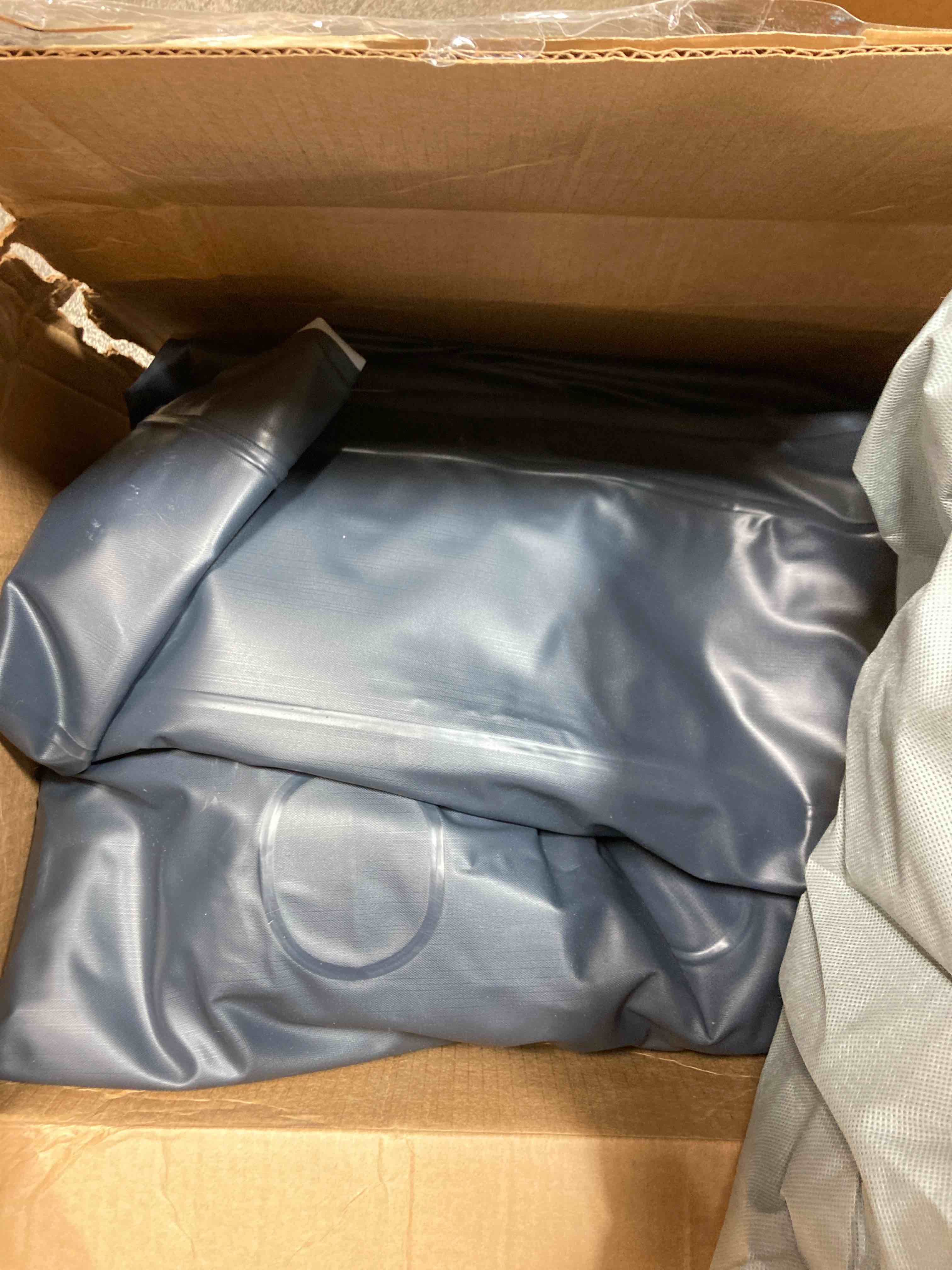 https://s3.amazonaws.com/lotting-images-prod/phillipi/RED4750735_1704731072984.jpeg