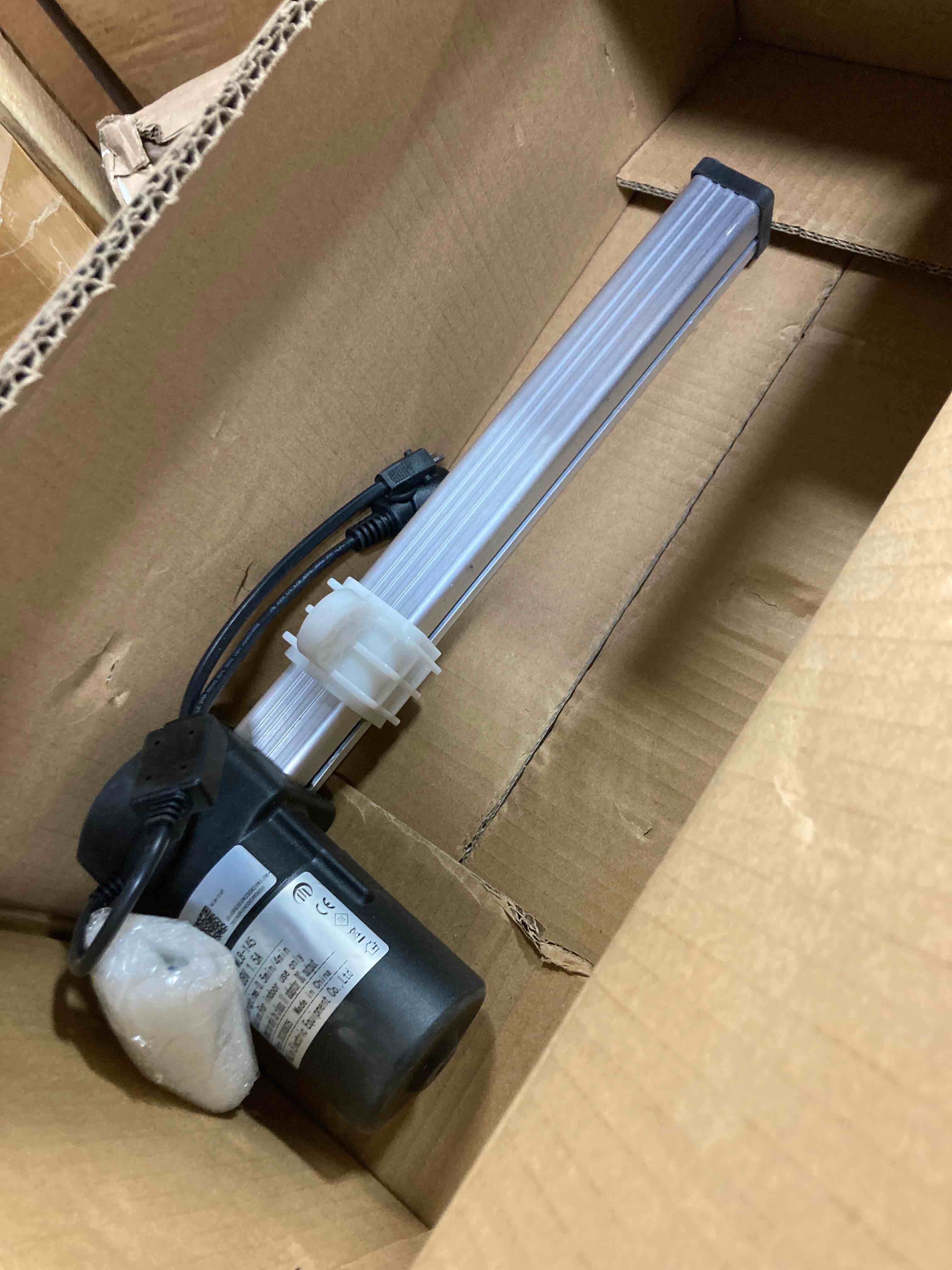 https://s3.amazonaws.com/lotting-images-prod/phillipi/RED4750738_1704730734613.jpeg