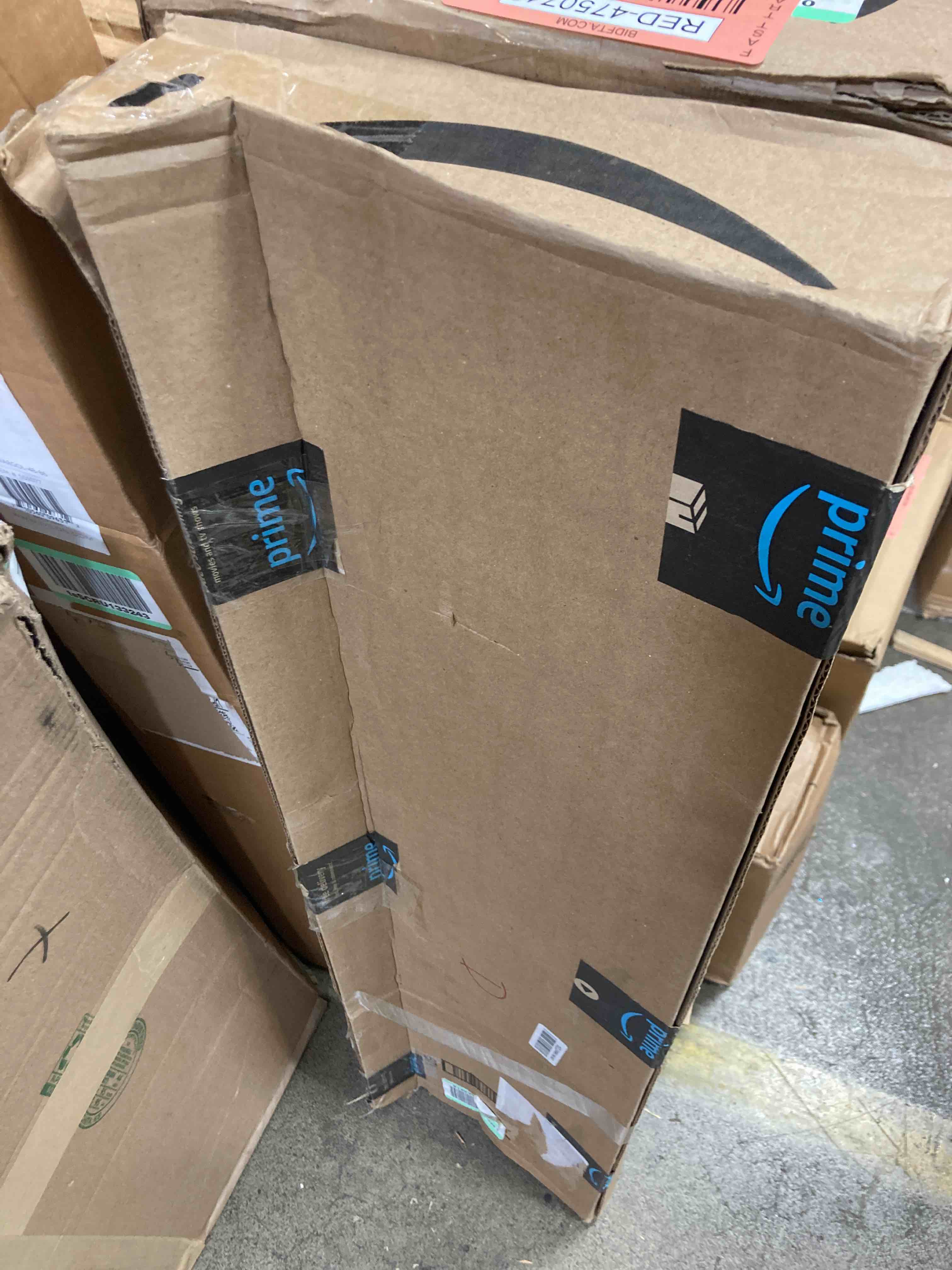 https://s3.amazonaws.com/lotting-images-prod/phillipi/RED4750745_1704729677016.jpeg