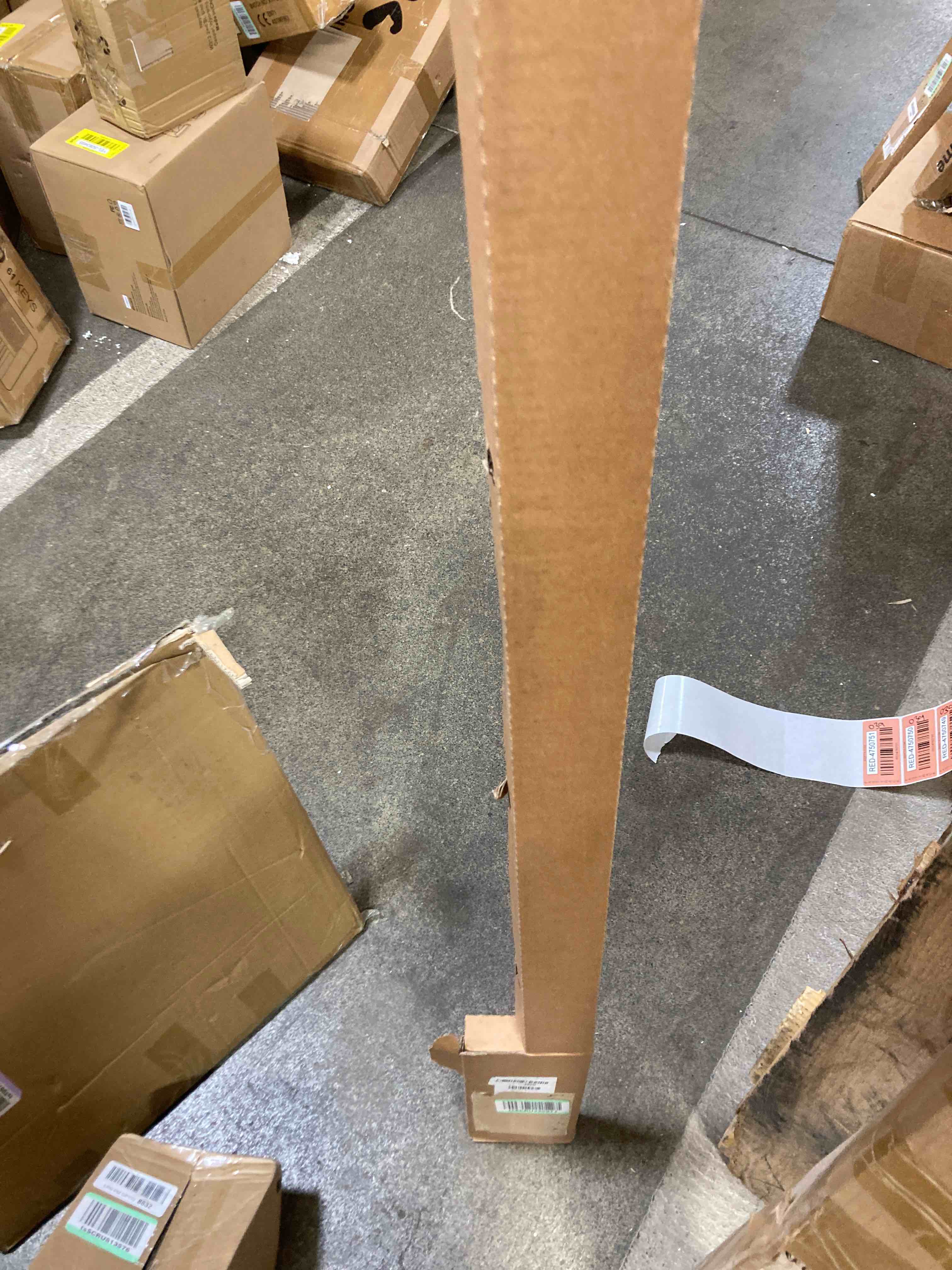 https://s3.amazonaws.com/lotting-images-prod/phillipi/RED4750751_1704728714673.jpeg