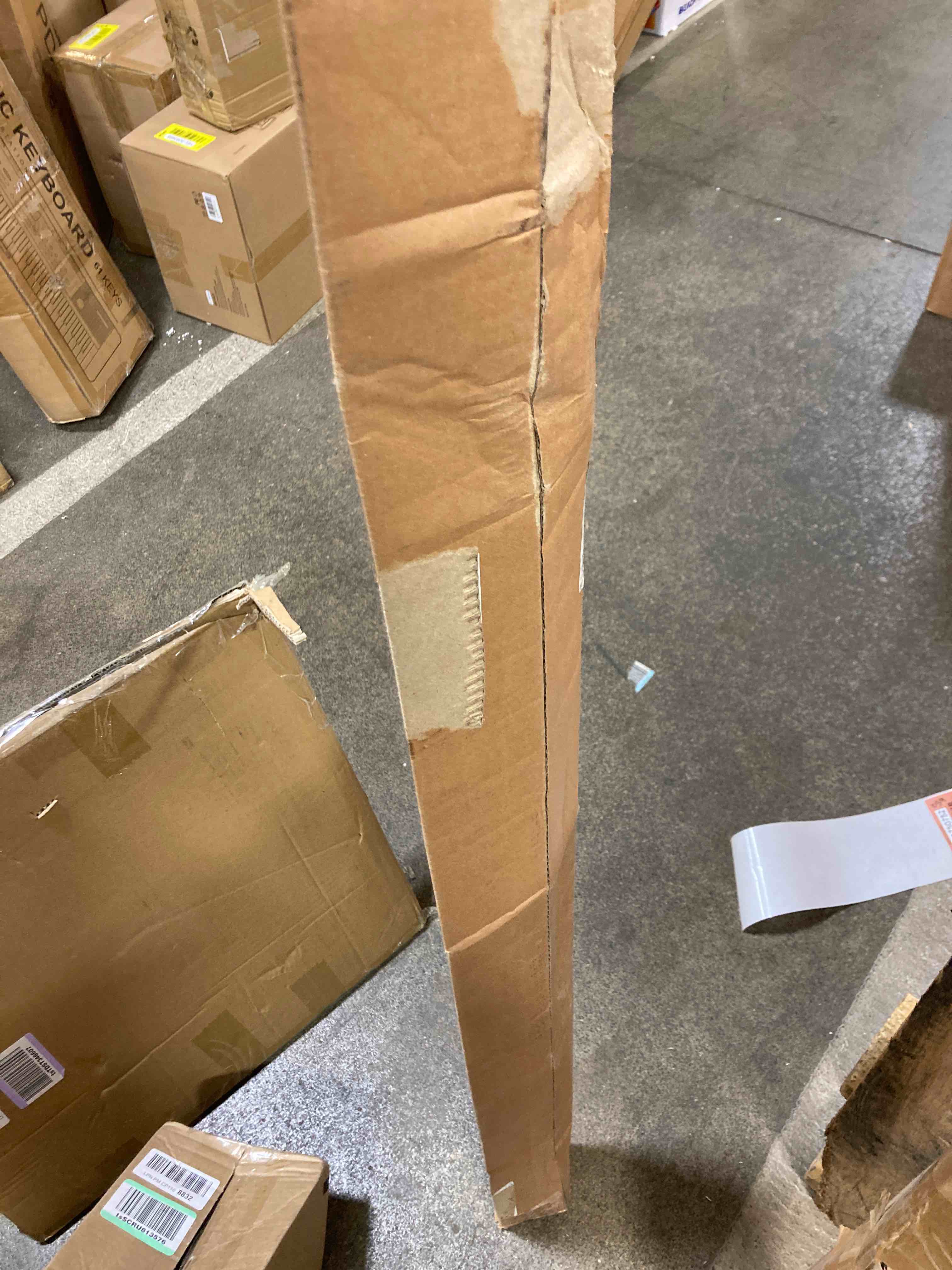 https://s3.amazonaws.com/lotting-images-prod/phillipi/RED4750752_1704728670367.jpeg