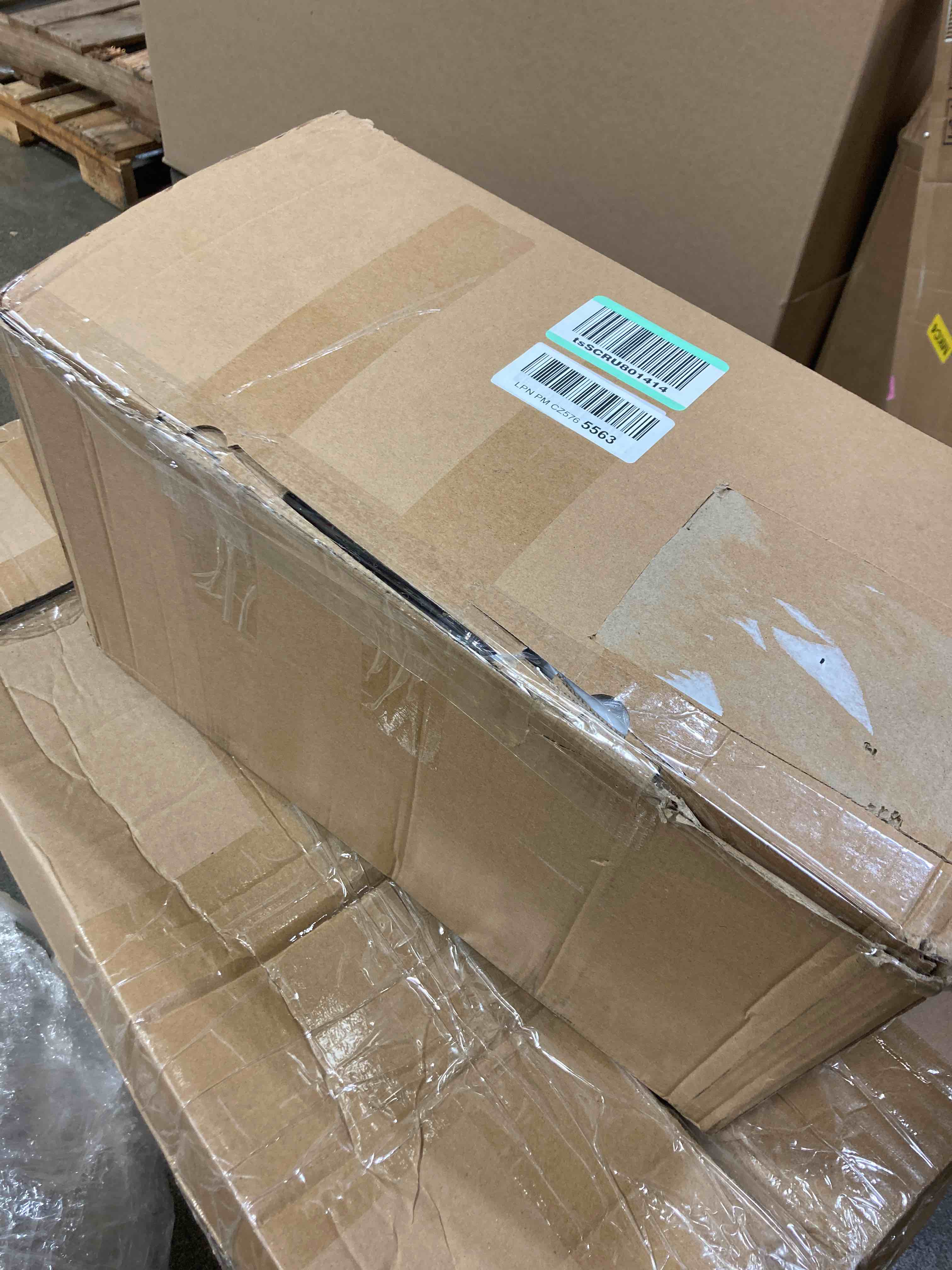https://s3.amazonaws.com/lotting-images-prod/phillipi/RED4750755_1704728086096.jpeg