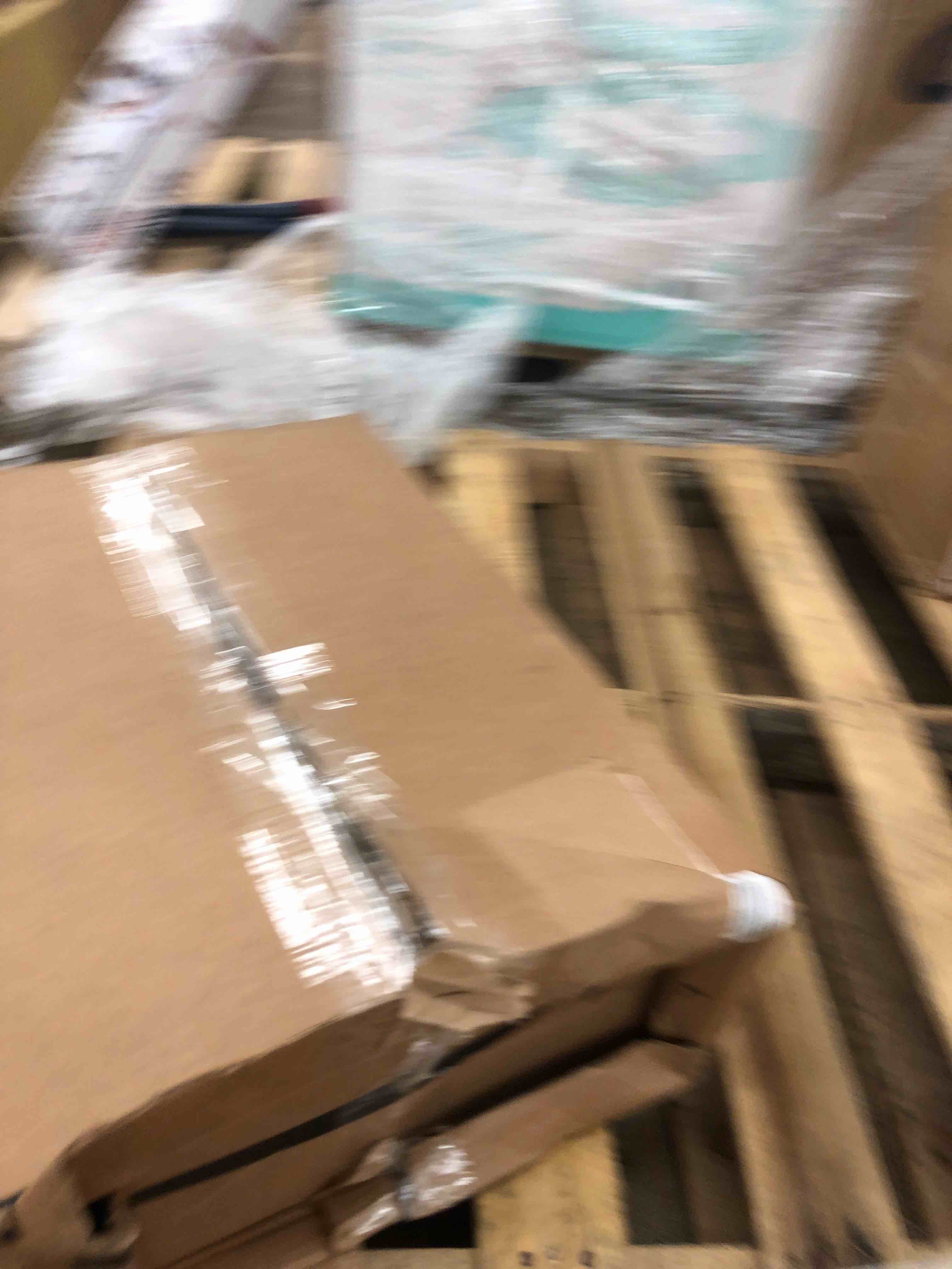 https://s3.amazonaws.com/lotting-images-prod/phillipi/RED4751482_1687443690828.jpeg