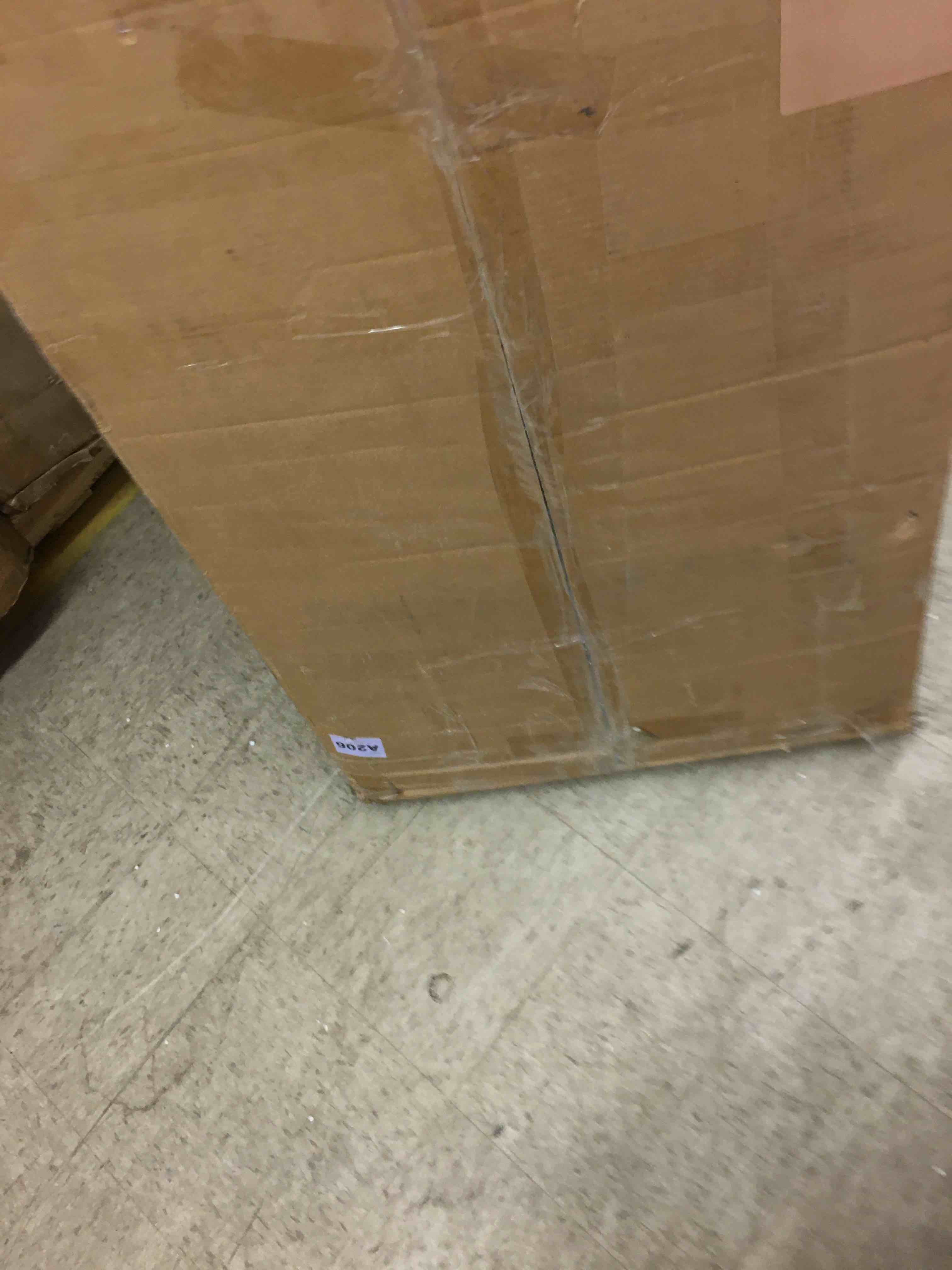 https://s3.amazonaws.com/lotting-images-prod/phillipi/RED4752226_1691159707828.jpeg