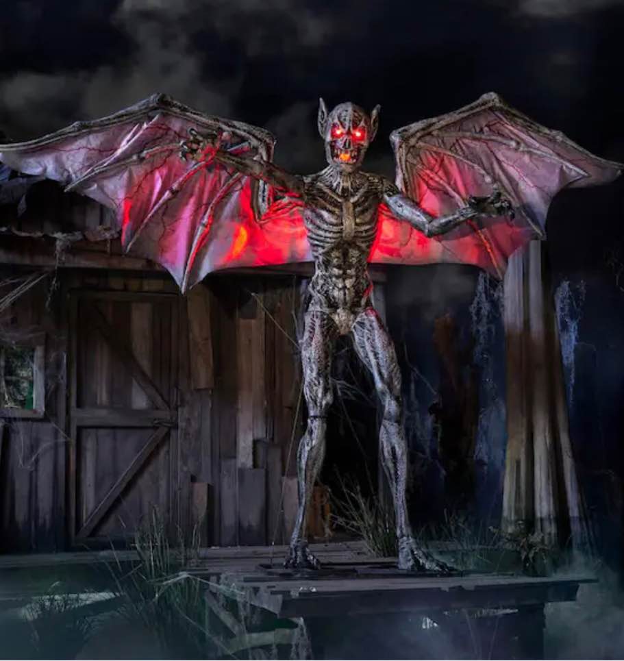 12.5 ft. Wide Animated Predator of the Night. Just in time for Halloween!