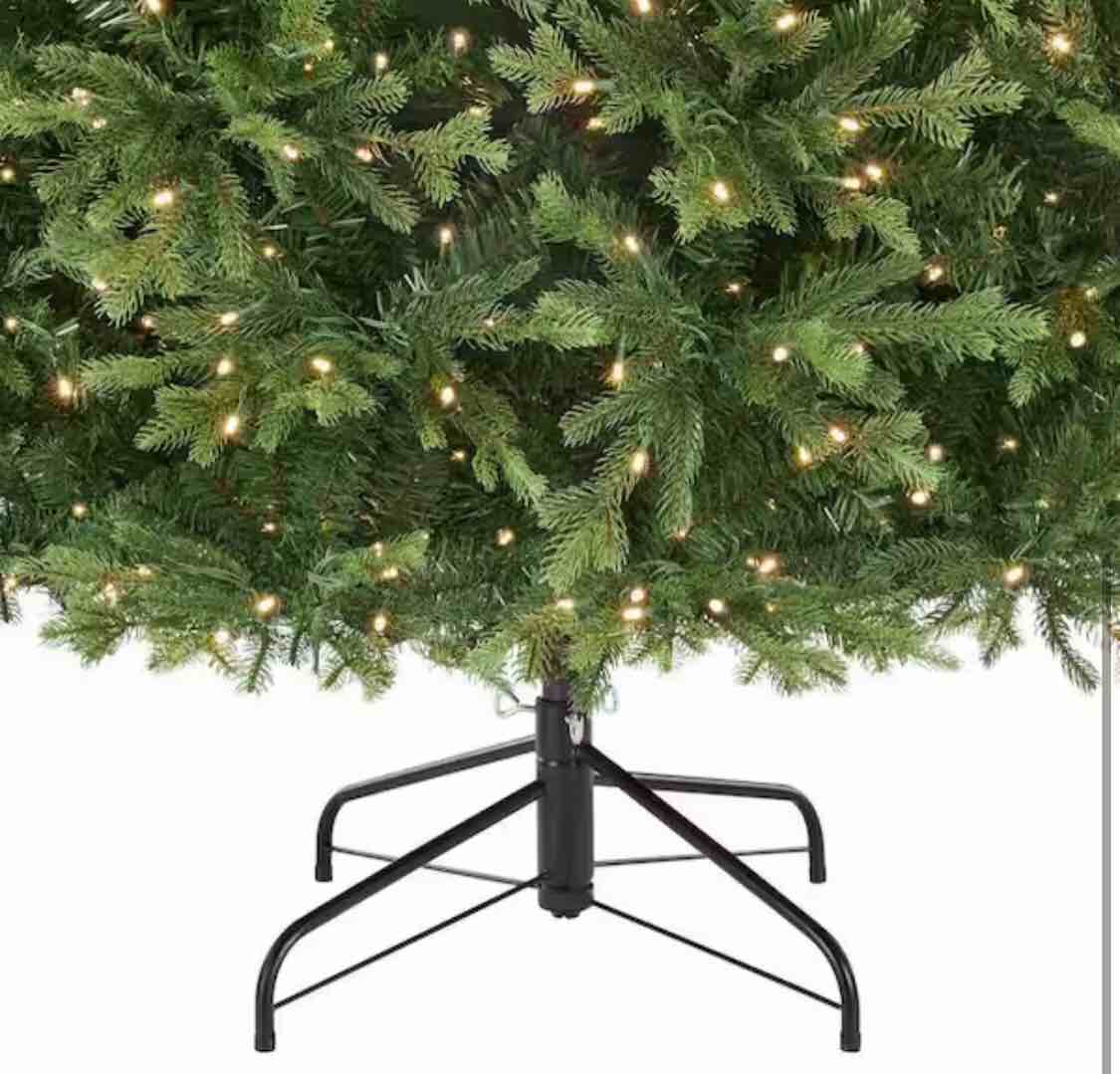 https://s3.amazonaws.com/lotting-images-prod/phillipi/RED4753666_1701183899101.jpeg