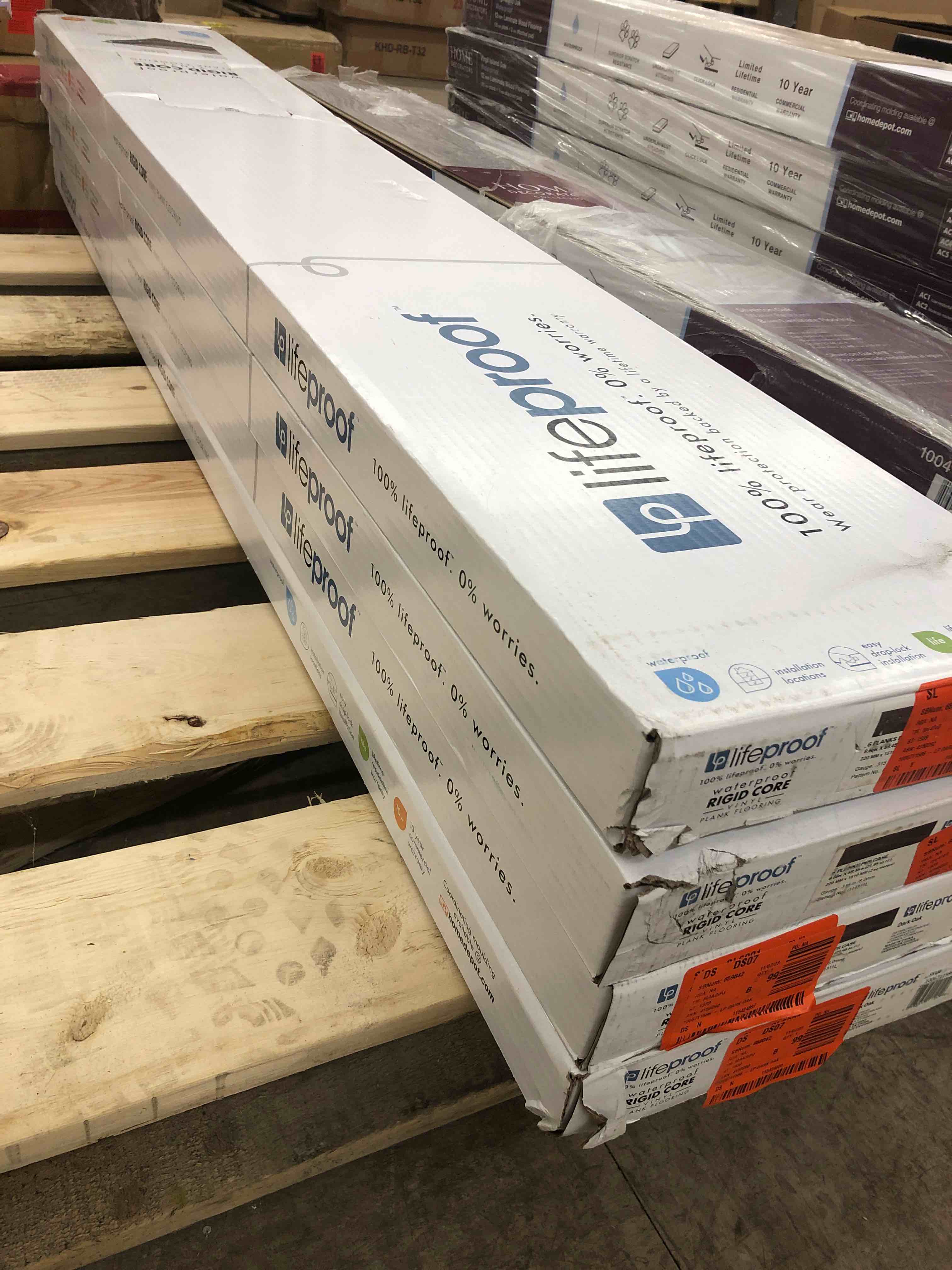 https://s3.amazonaws.com/lotting-images-prod/phillipi/RED4753692_1701271533972.jpeg