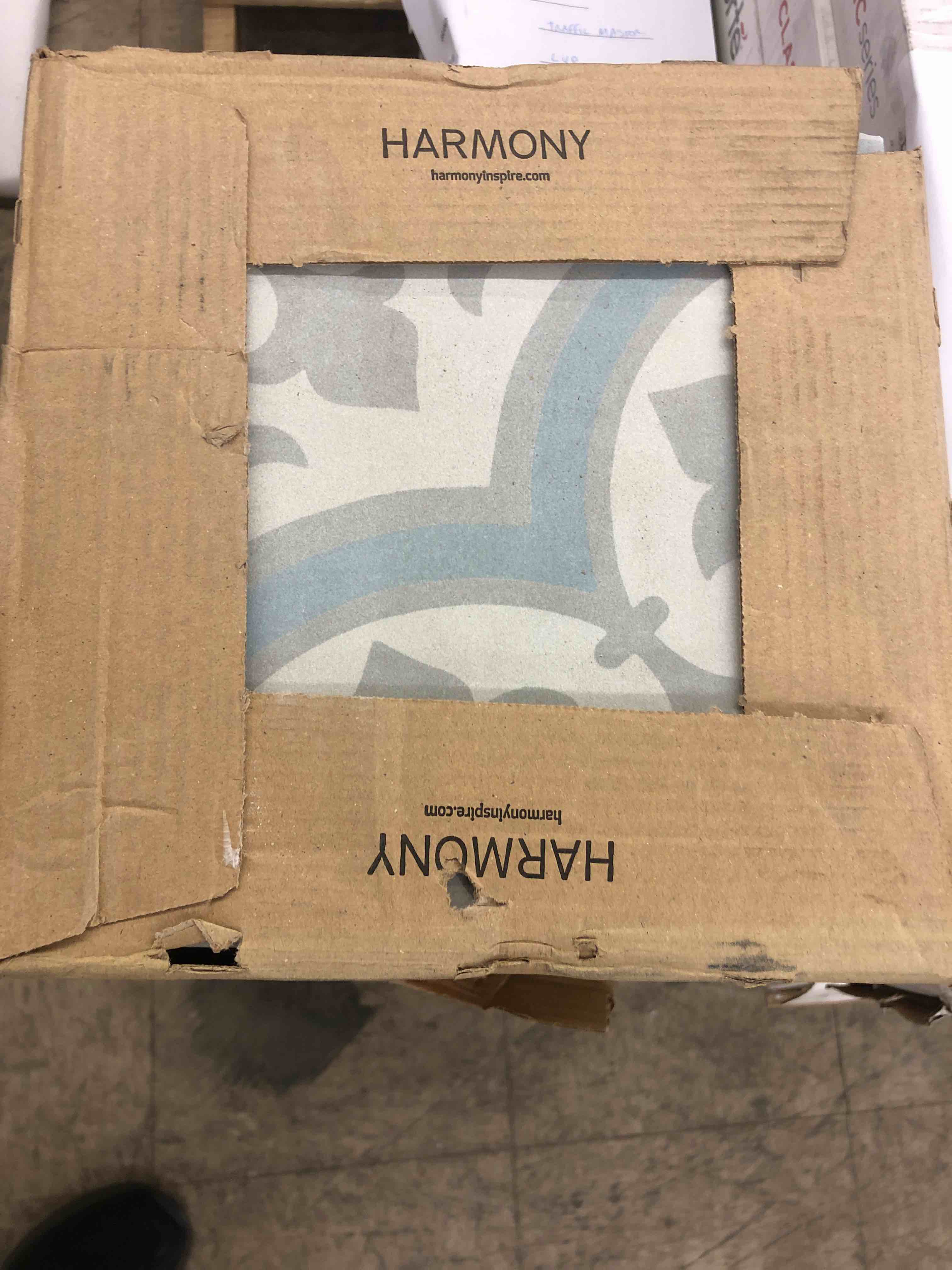 https://s3.amazonaws.com/lotting-images-prod/phillipi/RED4753697_1701274926527.jpeg