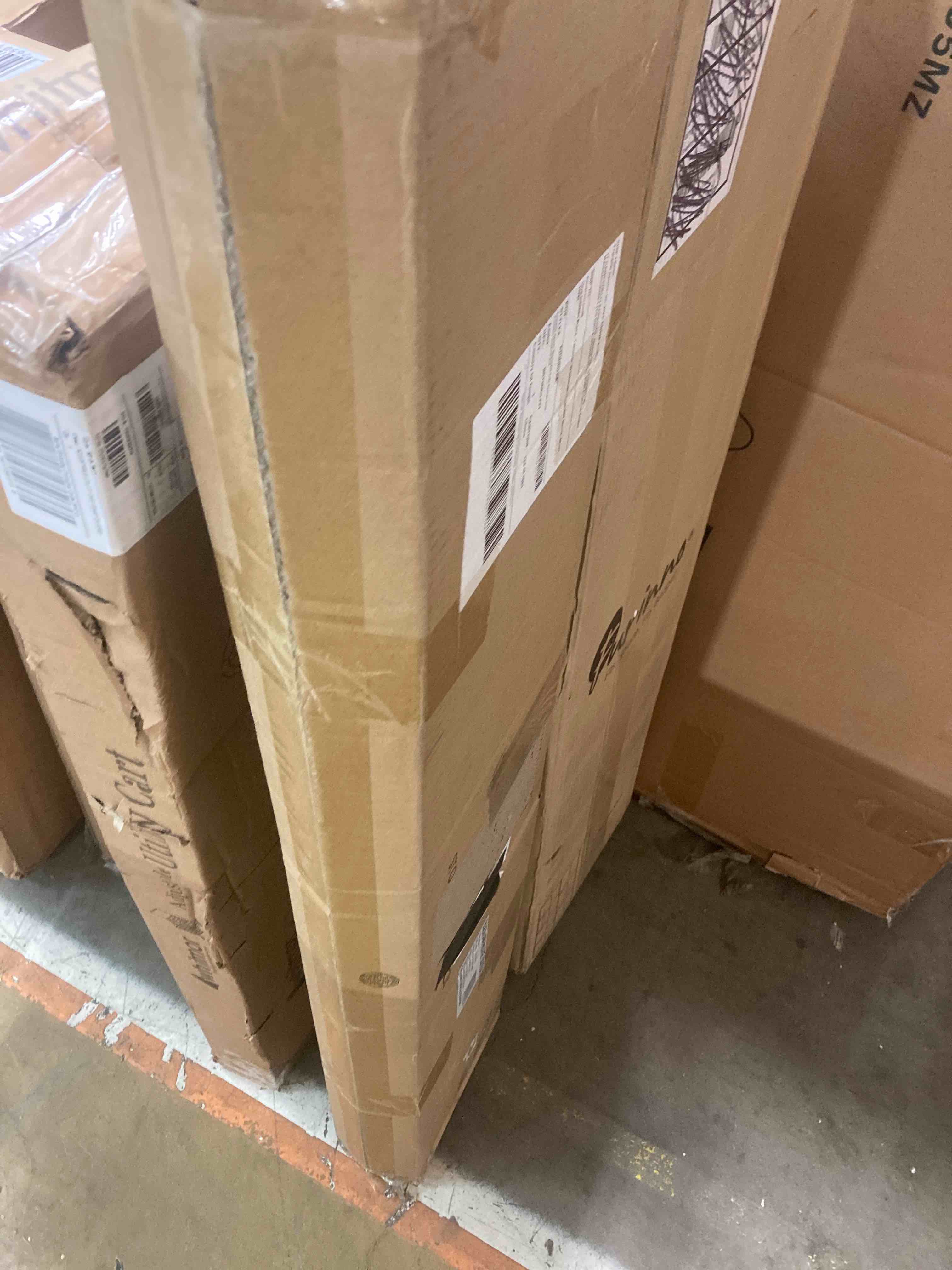 https://s3.amazonaws.com/lotting-images-prod/phillipi/RED4753971_1682367226276.jpeg
