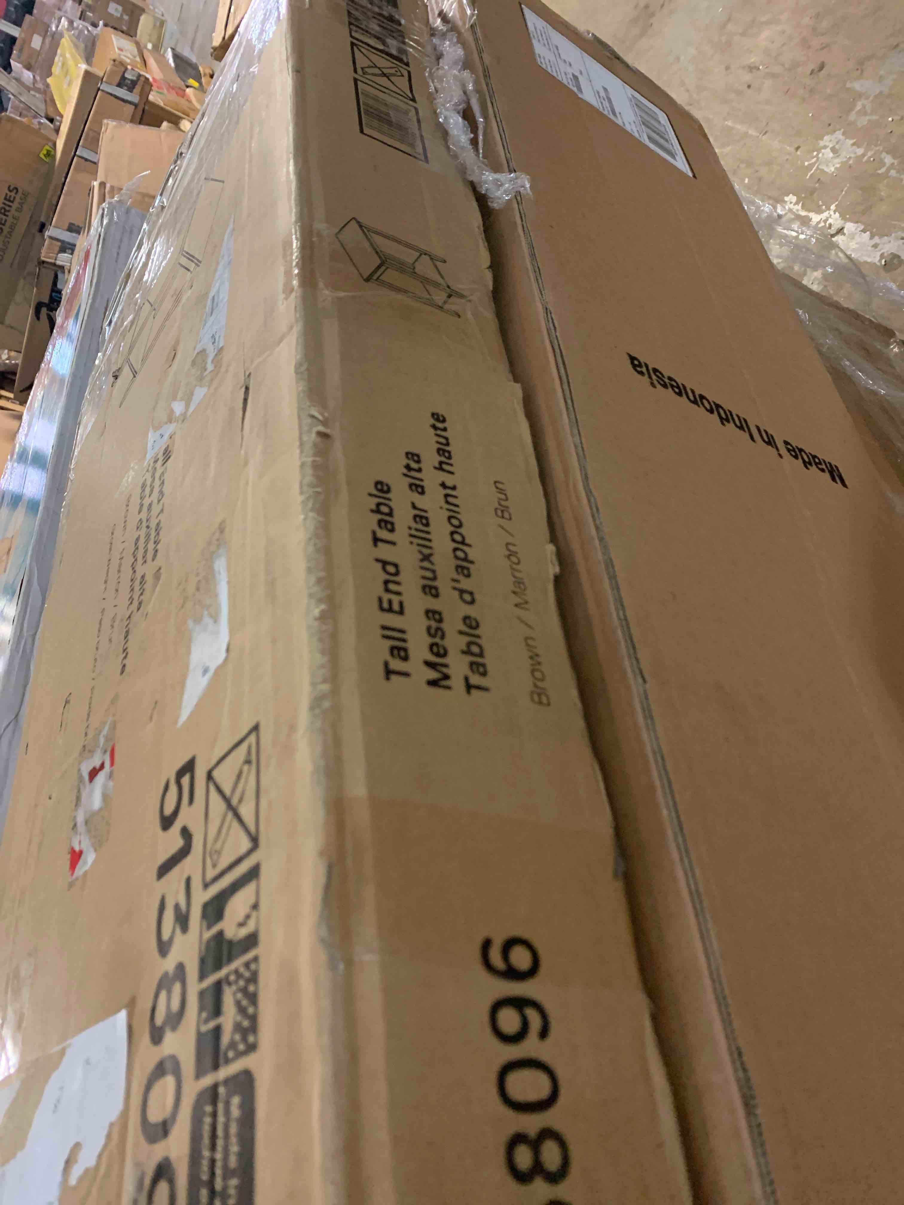 https://s3.amazonaws.com/lotting-images-prod/phillipi/RED4755240_1683645231616.jpeg