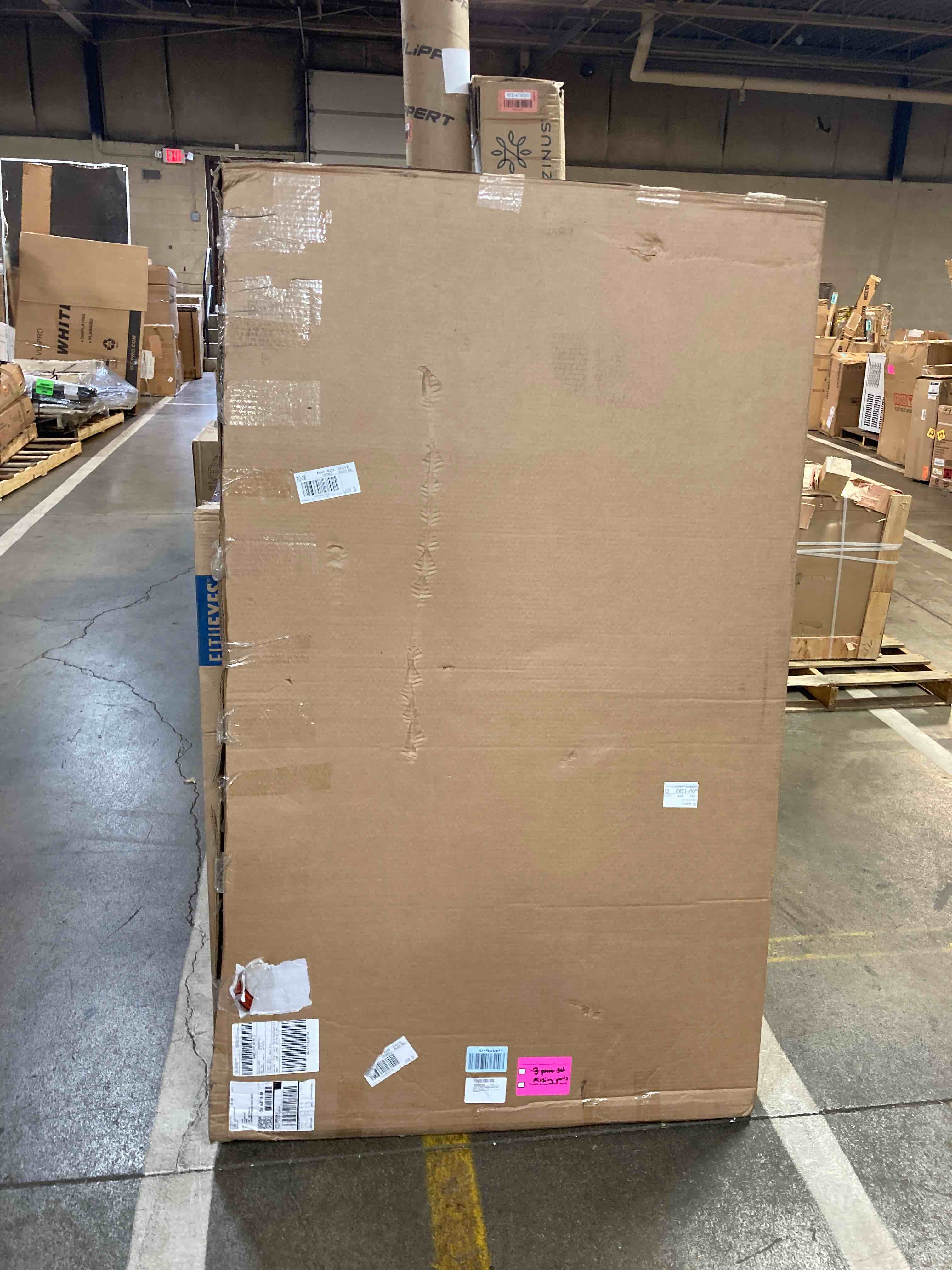 https://s3.amazonaws.com/lotting-images-prod/phillipi/RED4756069_1690219041276.jpeg