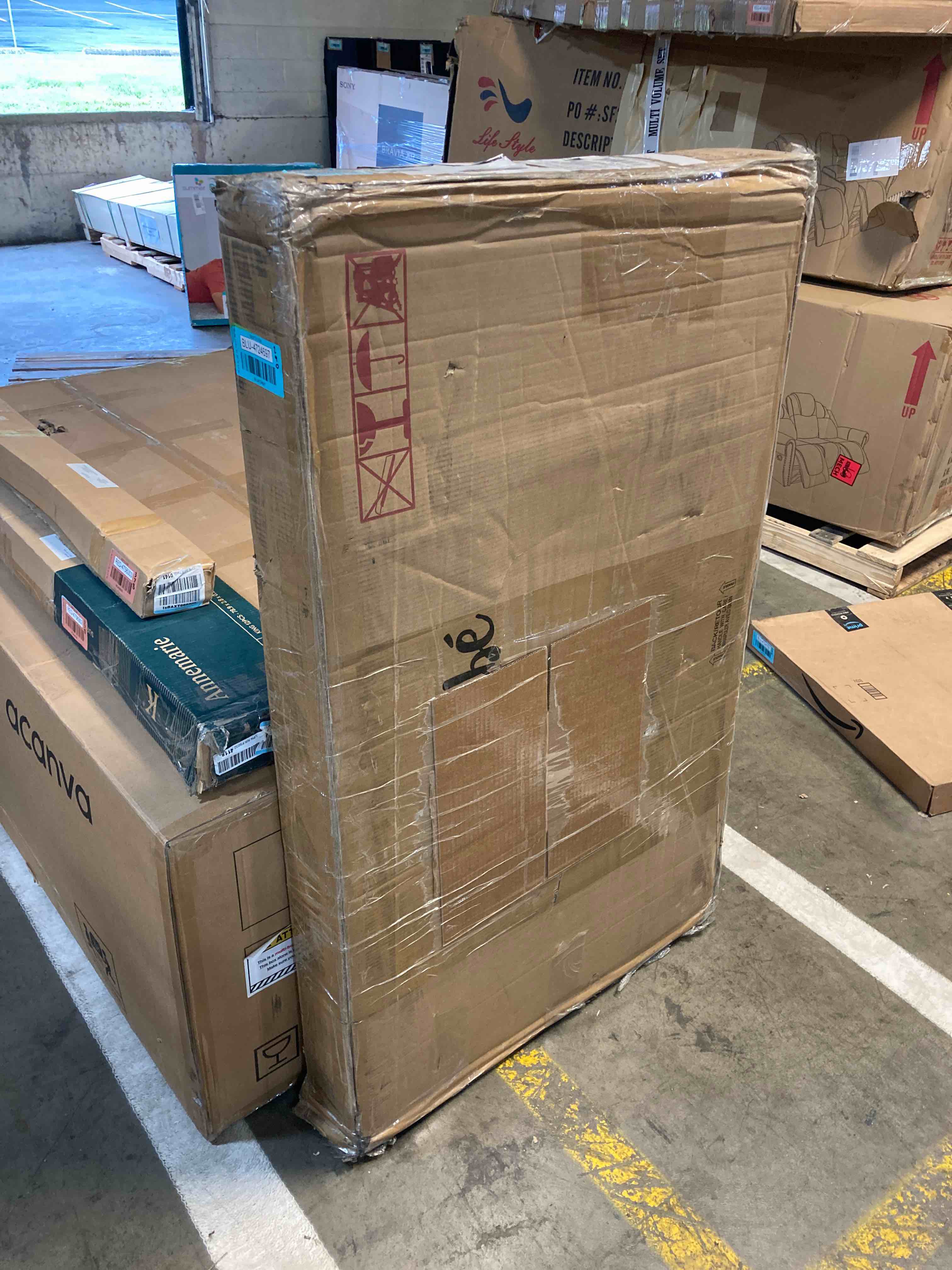 https://s3.amazonaws.com/lotting-images-prod/phillipi/RED4756304_1692044008962.jpeg