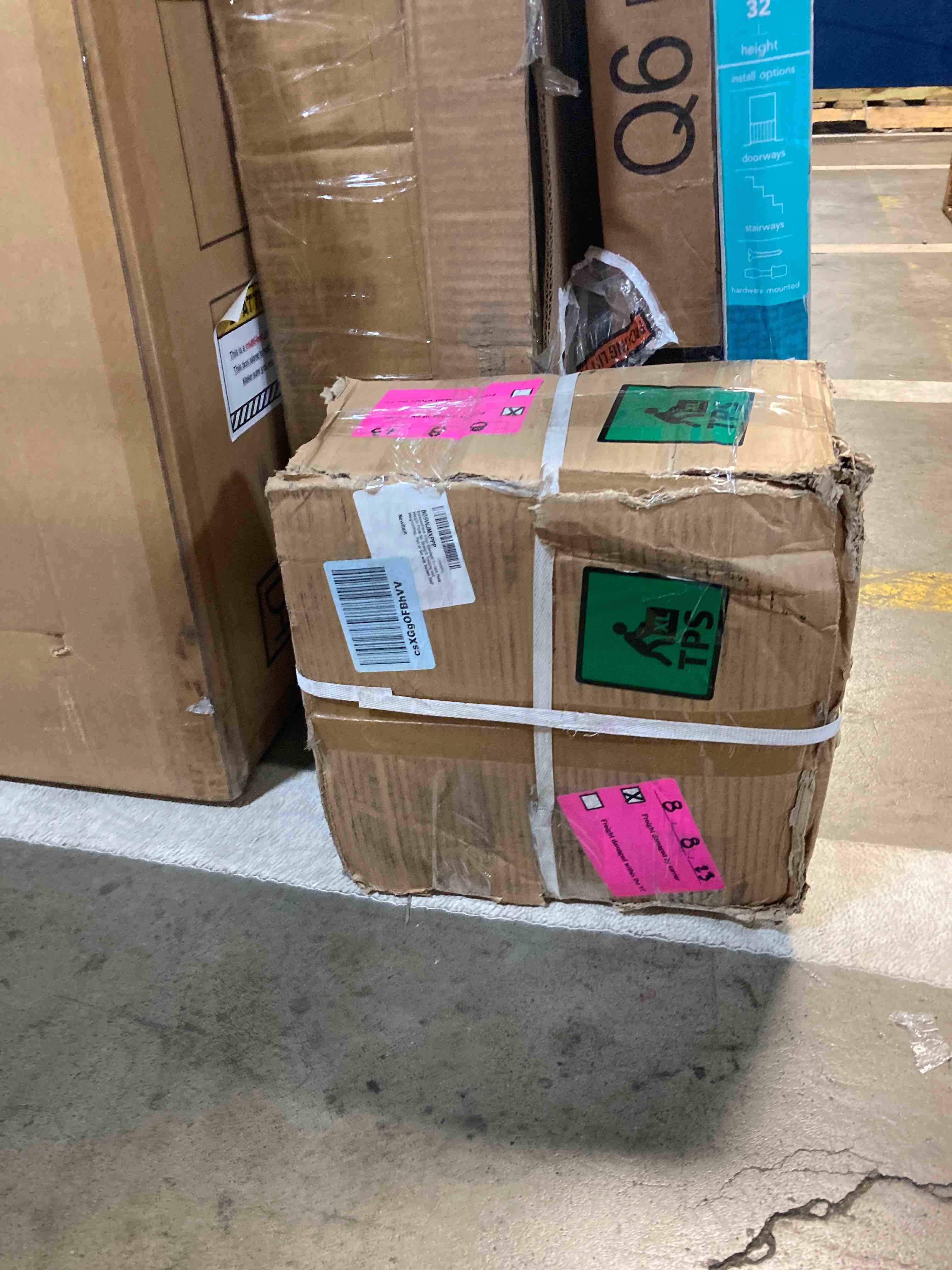 https://s3.amazonaws.com/lotting-images-prod/phillipi/RED4756308_1692044405209.jpeg