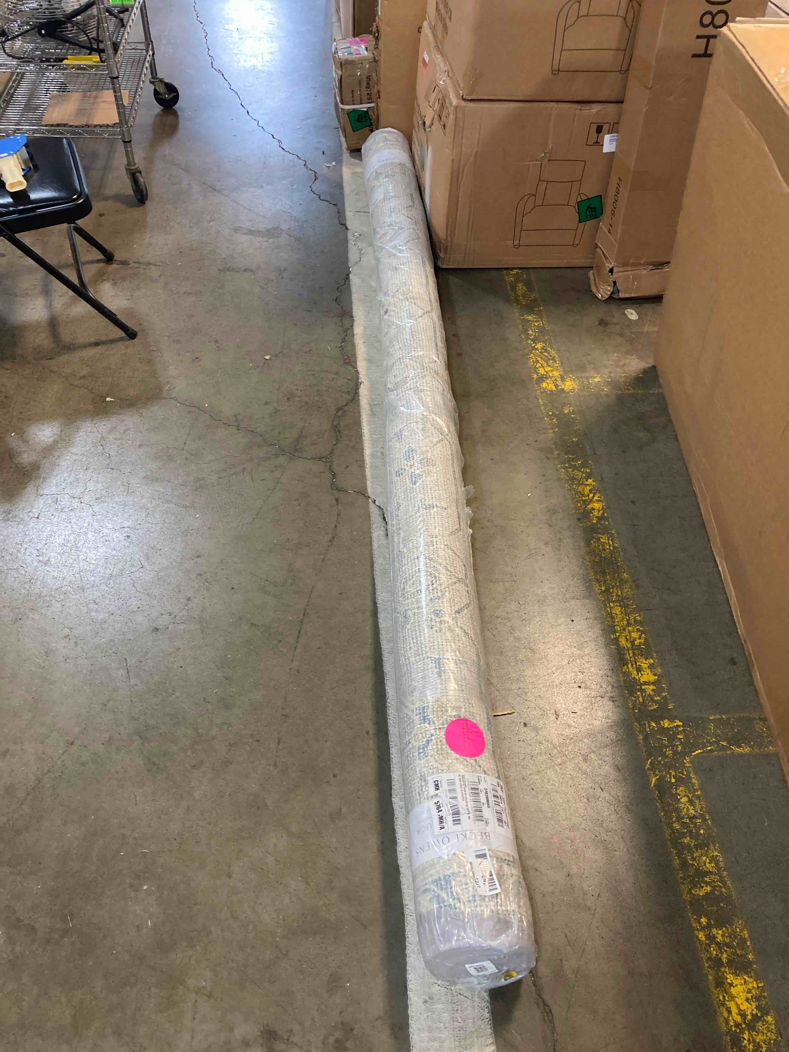 https://s3.amazonaws.com/lotting-images-prod/phillipi/RED4756314_1692045816789.jpeg