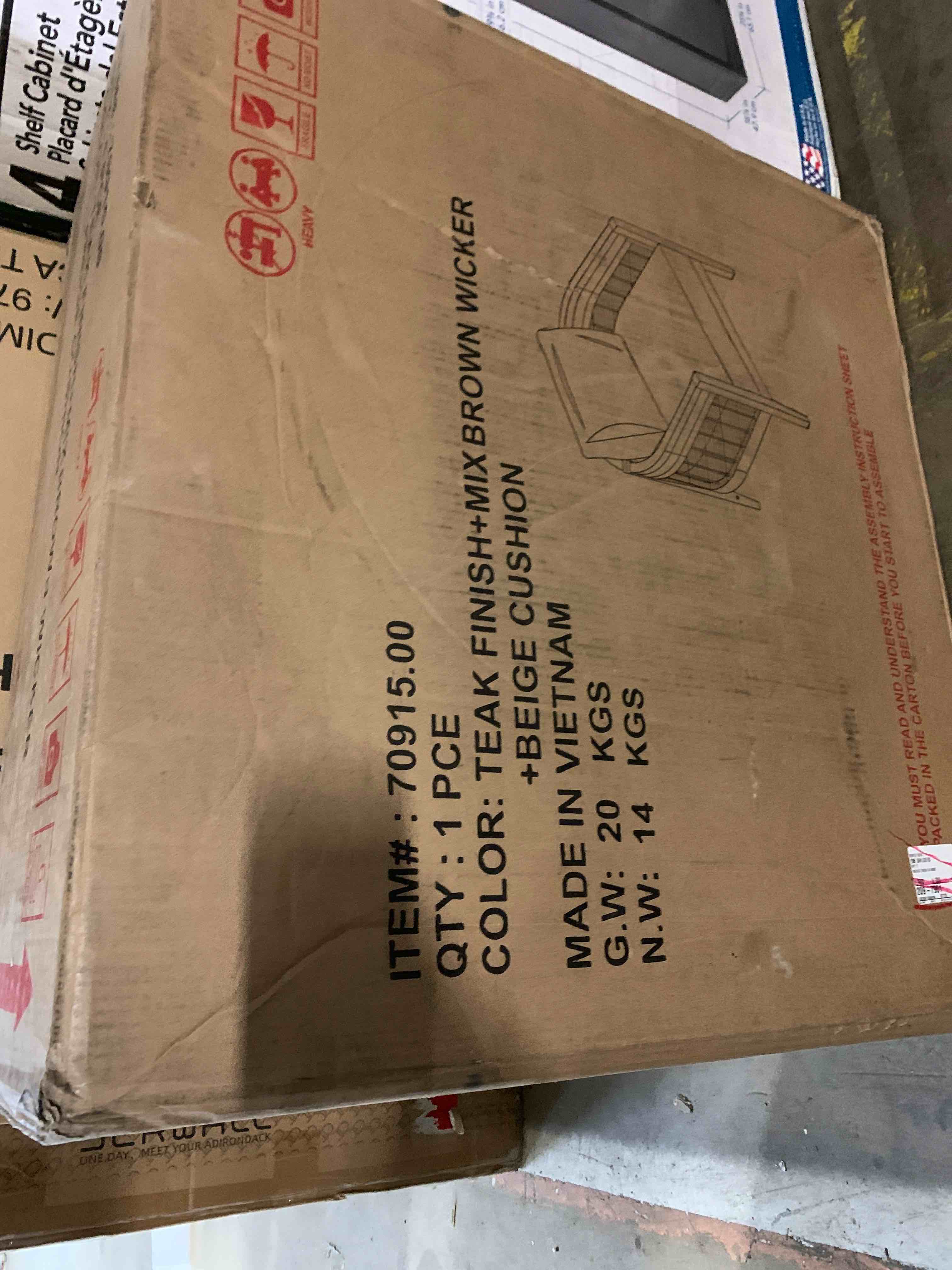 https://s3.amazonaws.com/lotting-images-prod/phillipi/RED4758590_1683583361334.jpeg