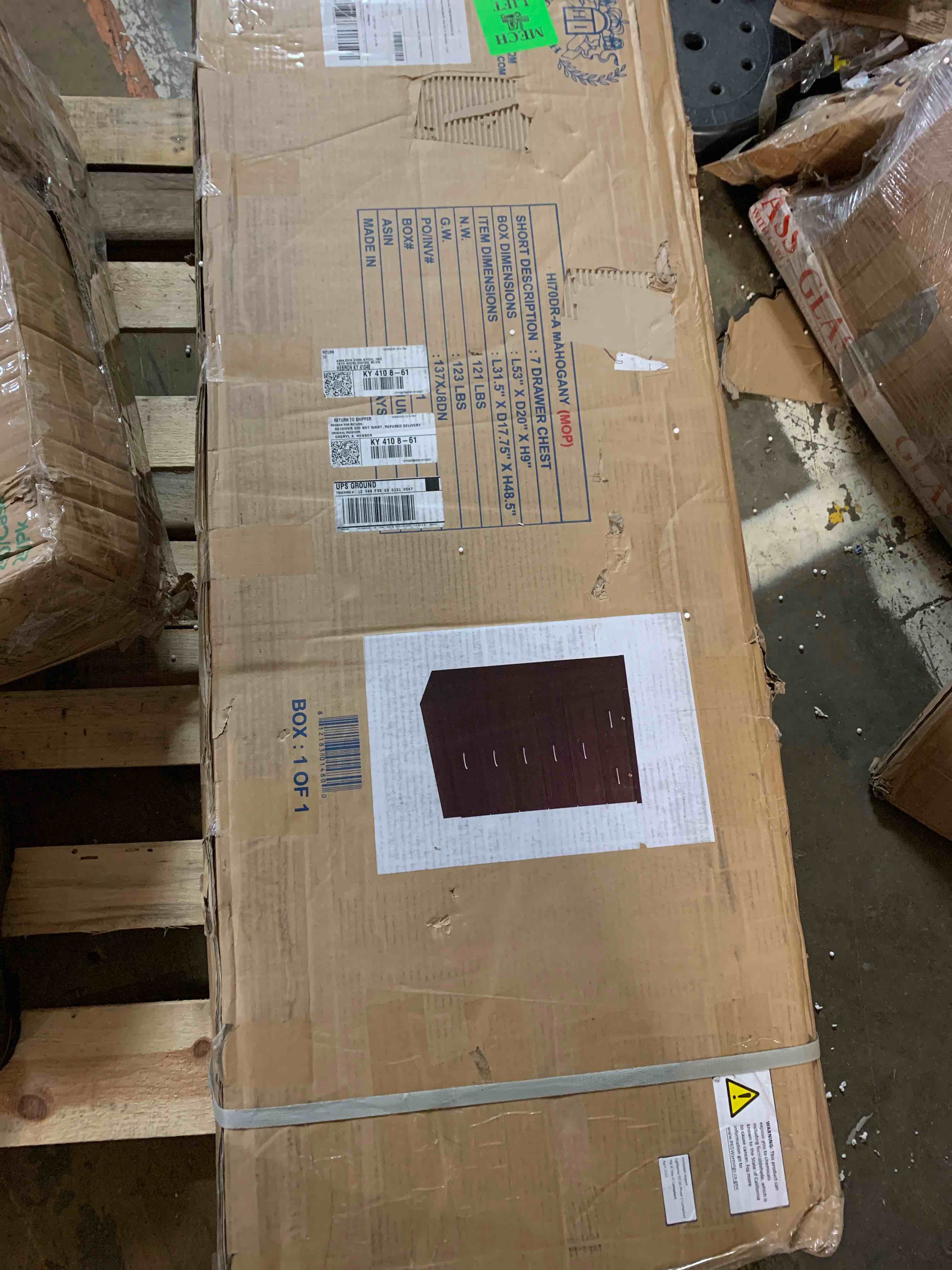 https://s3.amazonaws.com/lotting-images-prod/phillipi/RED4758594_1683583985893.jpeg