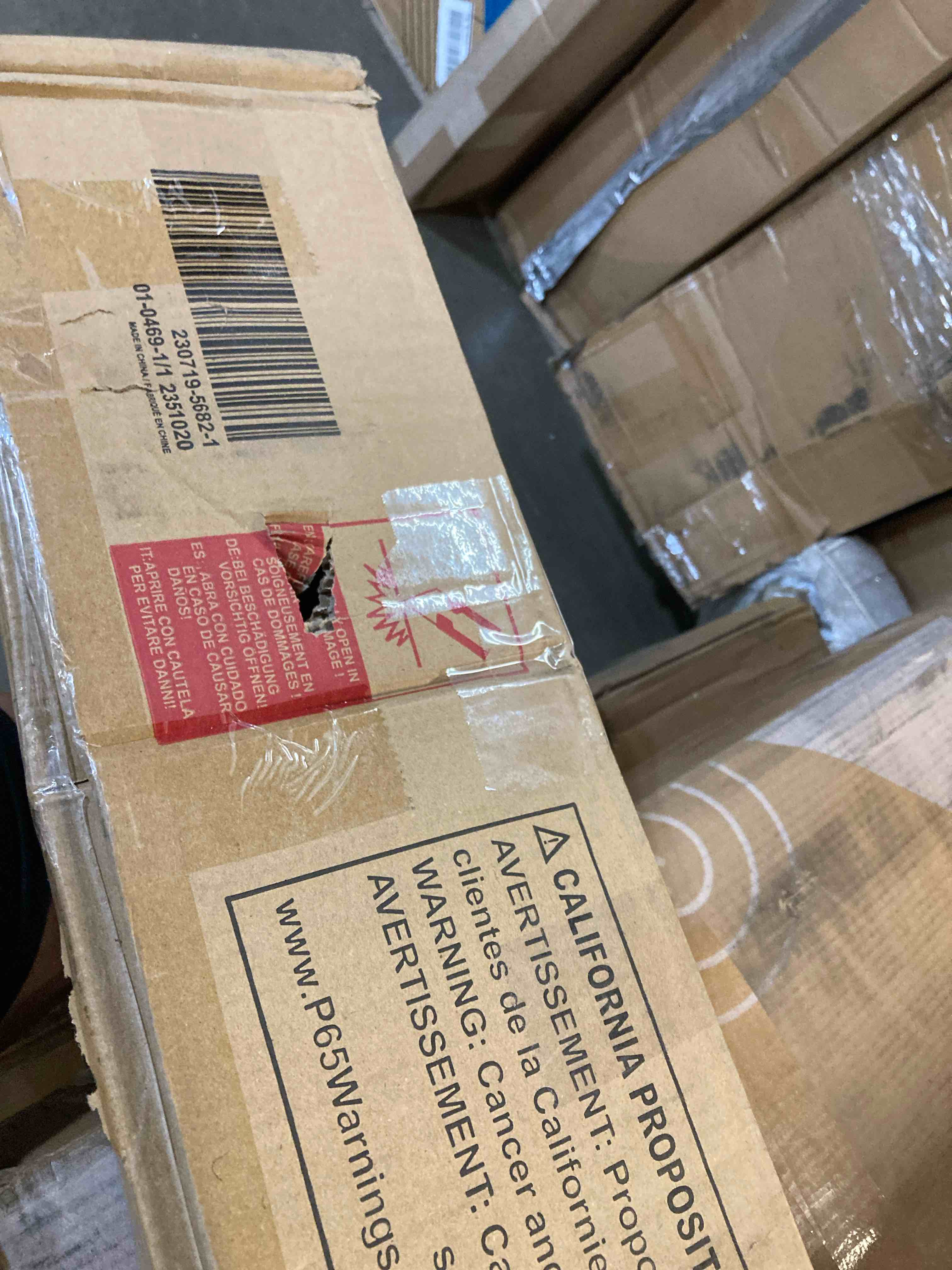 https://s3.amazonaws.com/lotting-images-prod/phillipi/RED4904070_1716575472092.jpeg