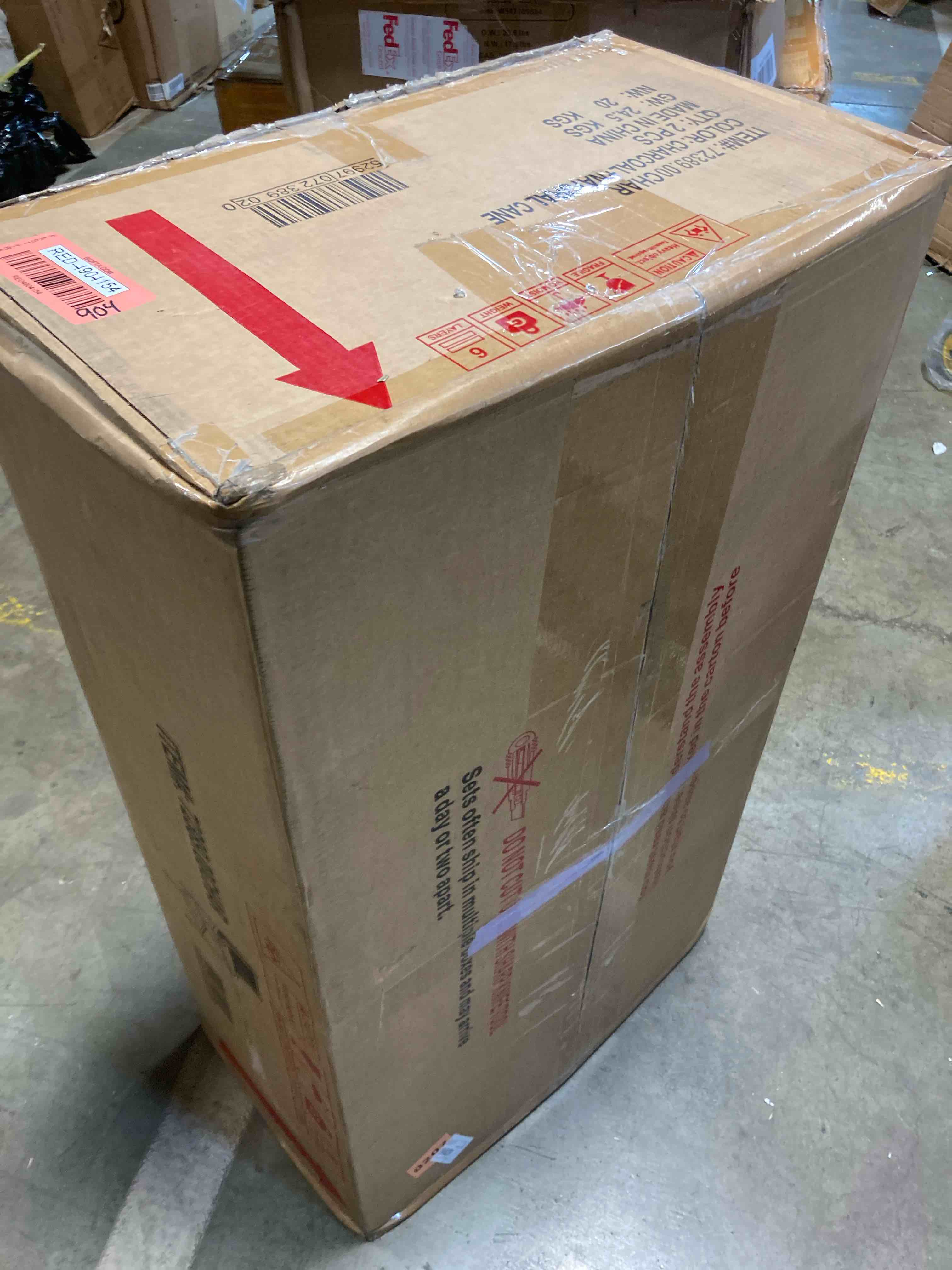 https://s3.amazonaws.com/lotting-images-prod/phillipi/RED4904154_1717094198640.jpeg