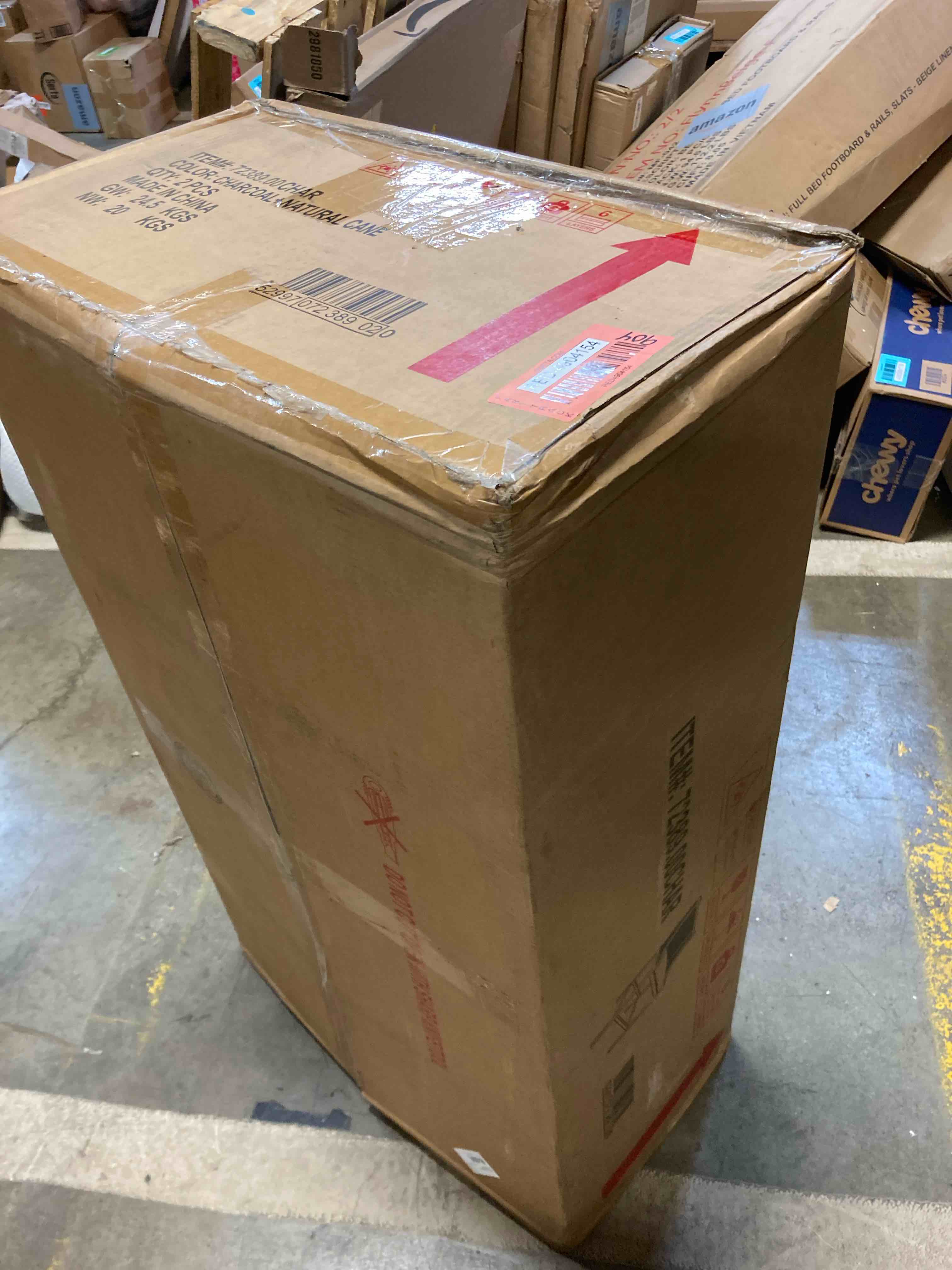 https://s3.amazonaws.com/lotting-images-prod/phillipi/RED4904154_1717094199937.jpeg