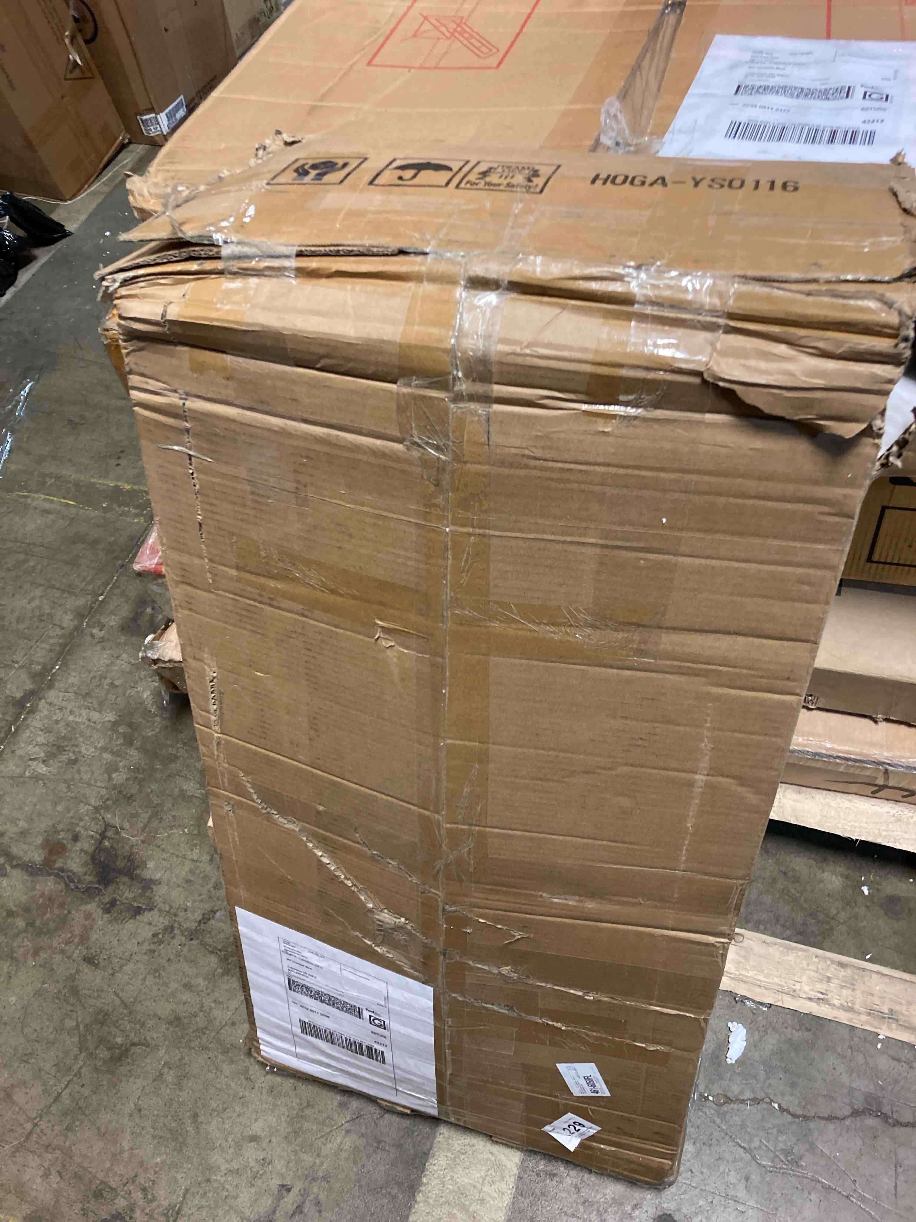 https://s3.amazonaws.com/lotting-images-prod/phillipi/RED4904157_1717094823001.jpeg