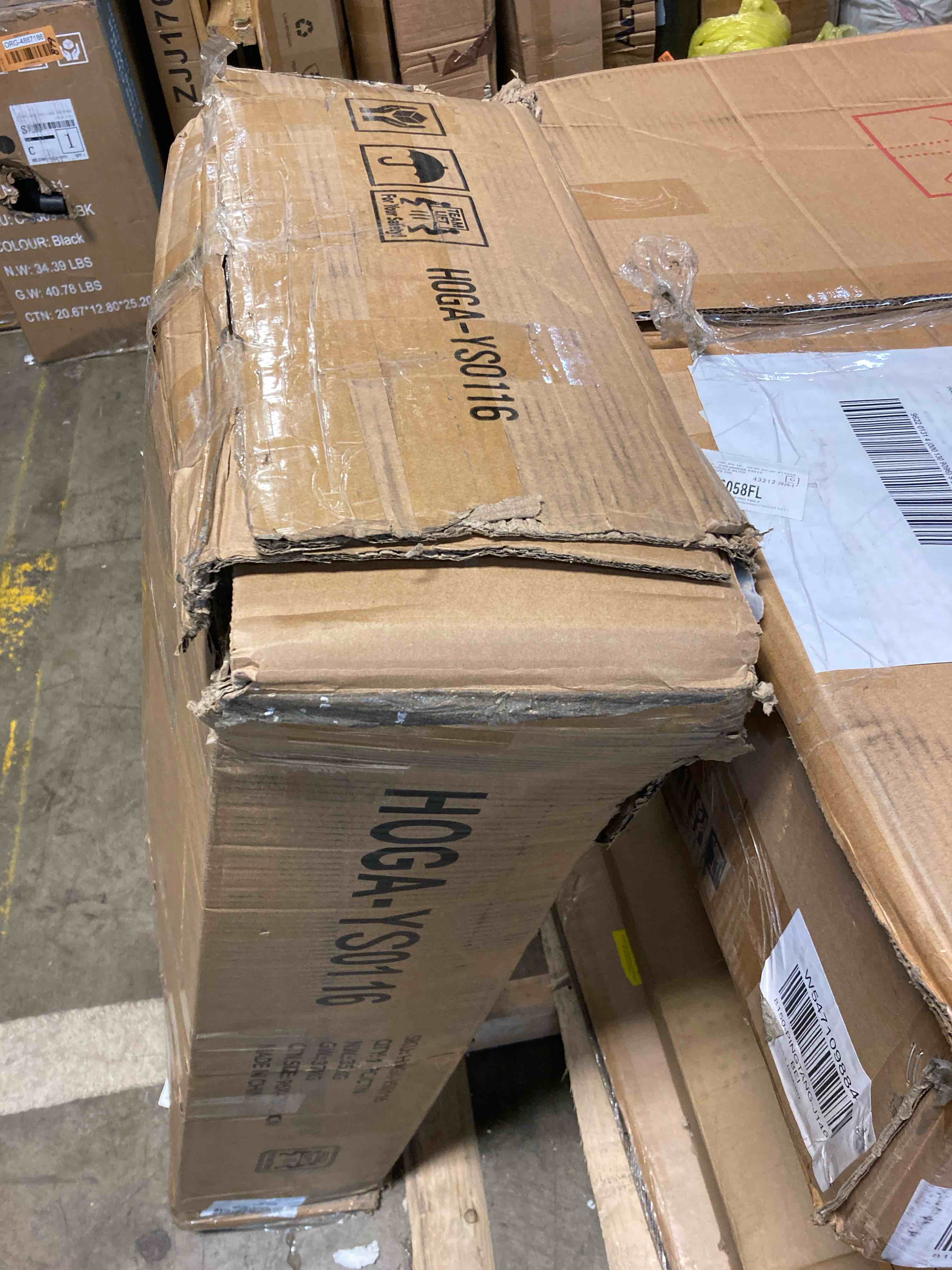 https://s3.amazonaws.com/lotting-images-prod/phillipi/RED4904157_1717094825214.jpeg
